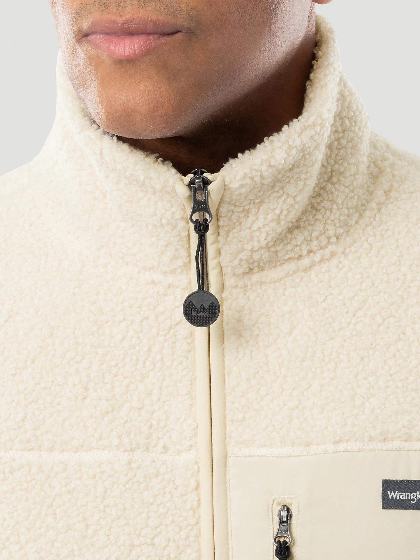 Men's Wrangler ATG™ Sherpa Utility Hiking Vest Caviar Product Image