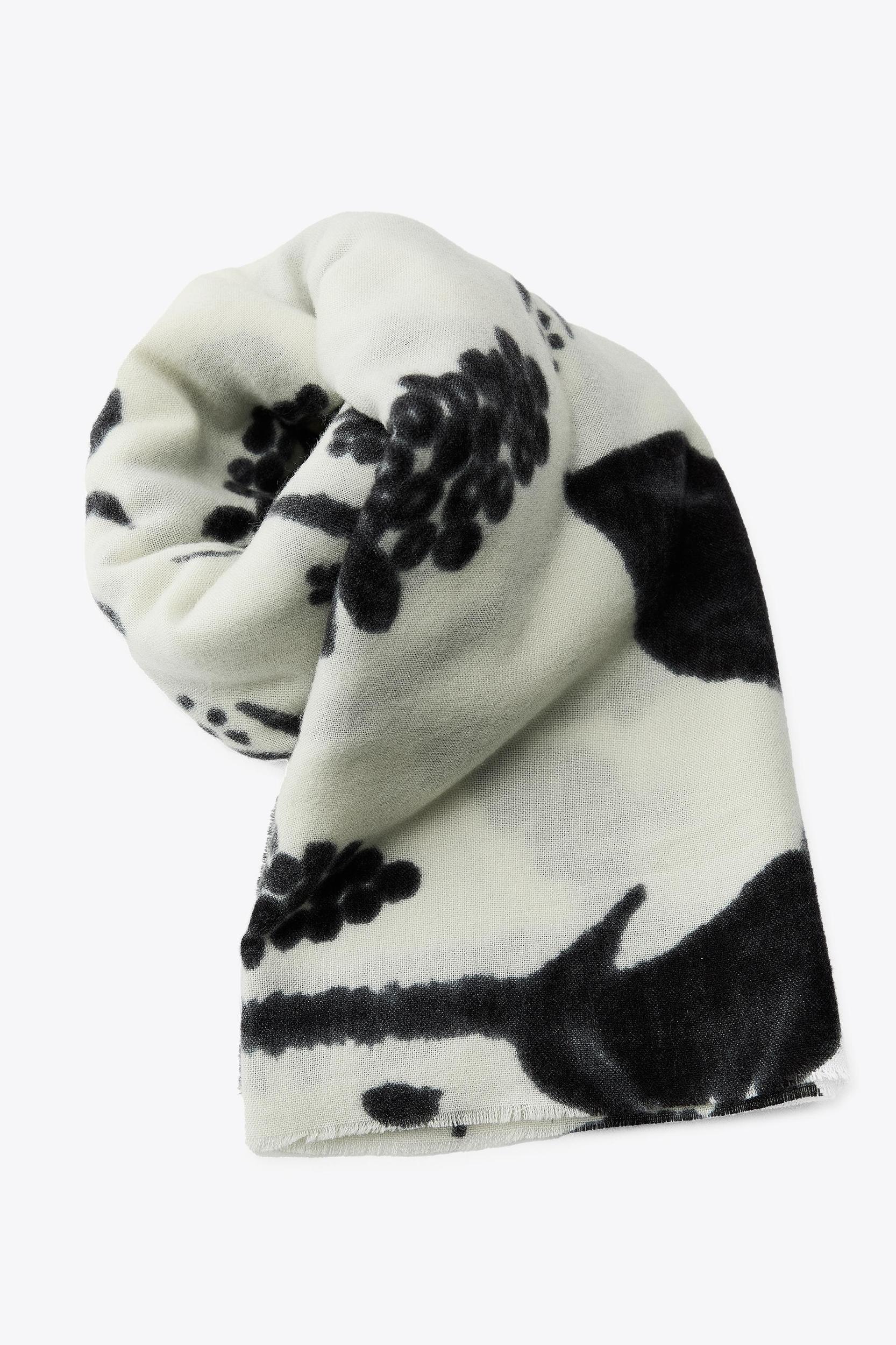 PRINTED SCARF Product Image