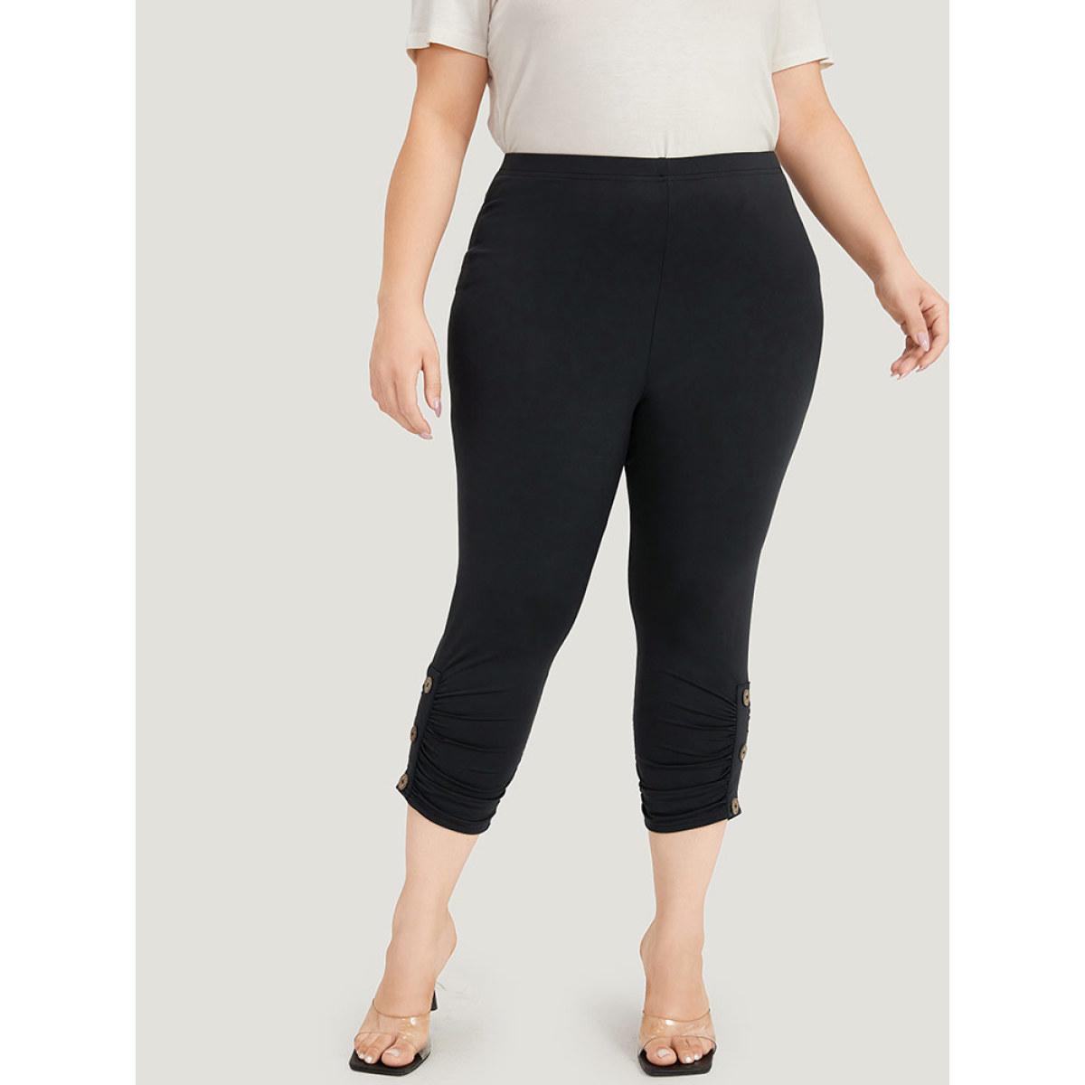 Plus Size Plain Skinny Button Detail Gathered Leggings Women Black Casual High stretch Skinny High Rise Dailywear Leggings BloomChic 26/4X Product Image