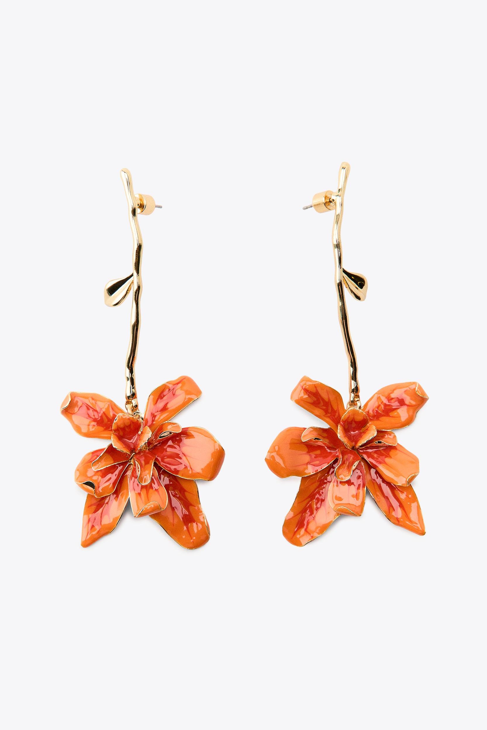 FLOWER STEM EARRINGS Product Image