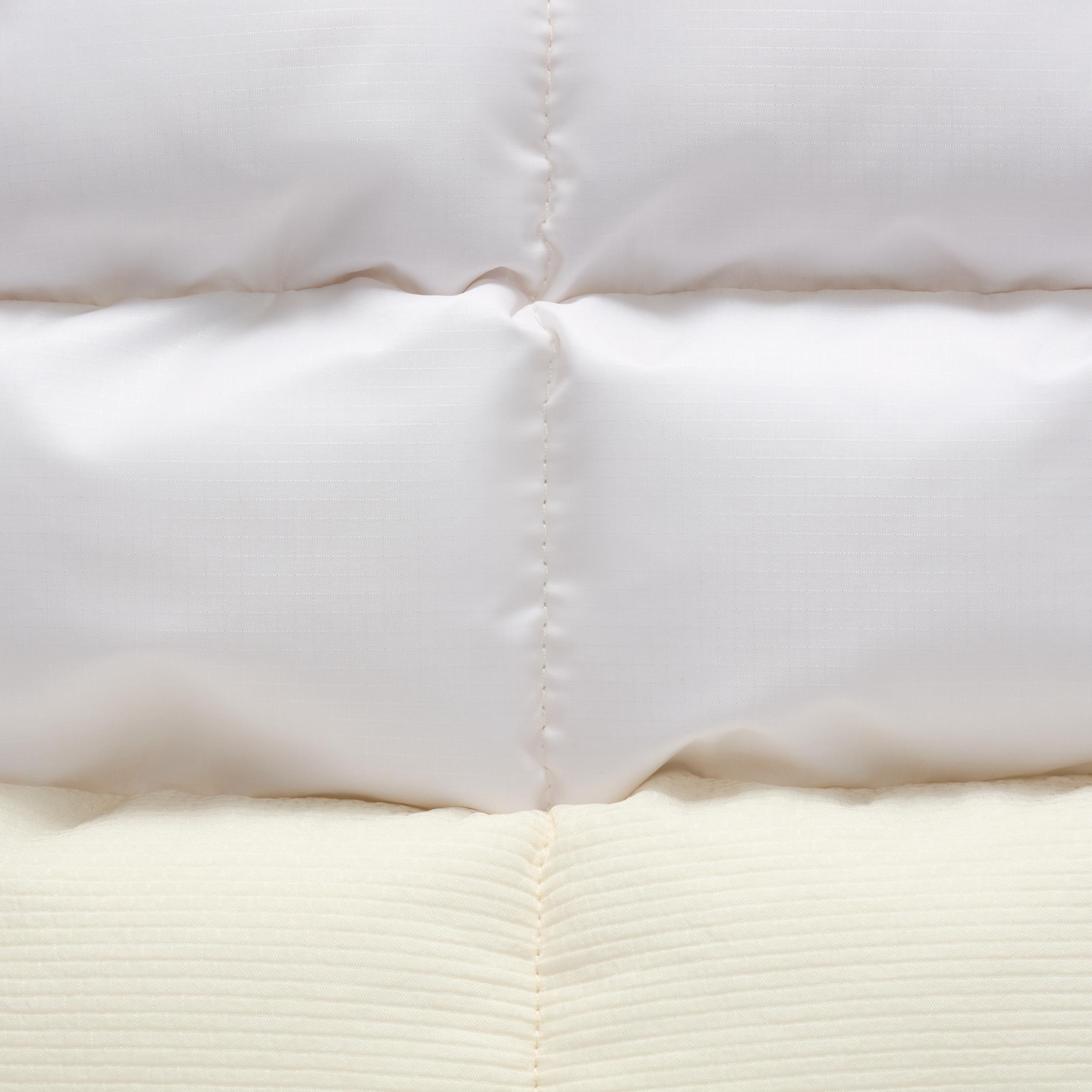 Unisex Nike Sportswear Puffle Tote Bag (24L) Product Image