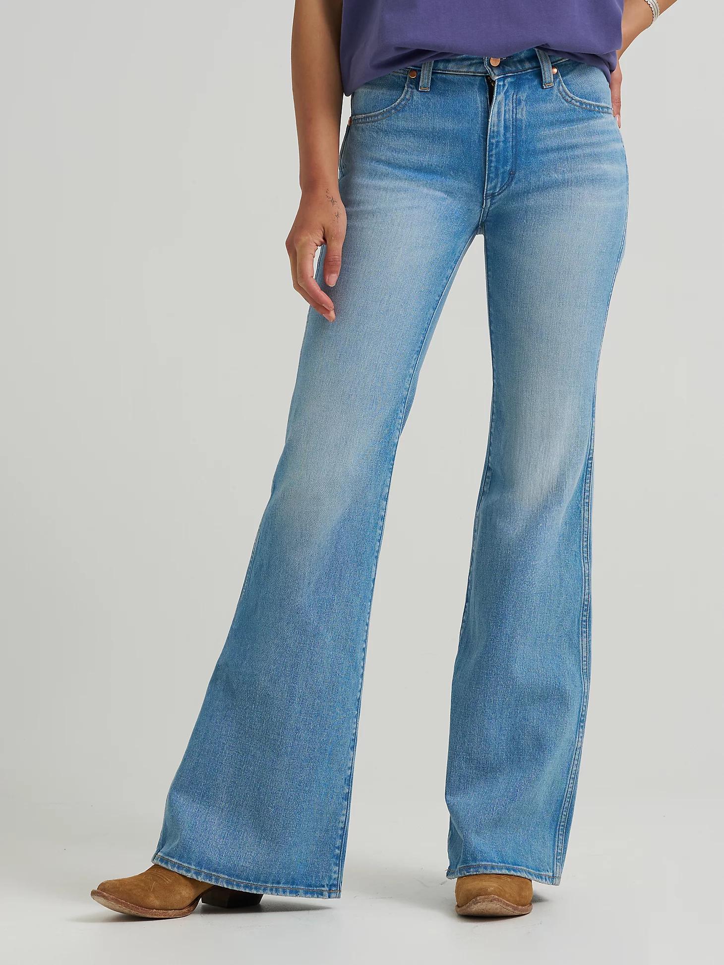 Women's 70's Flare Jean in Soft Ocean Product Image
