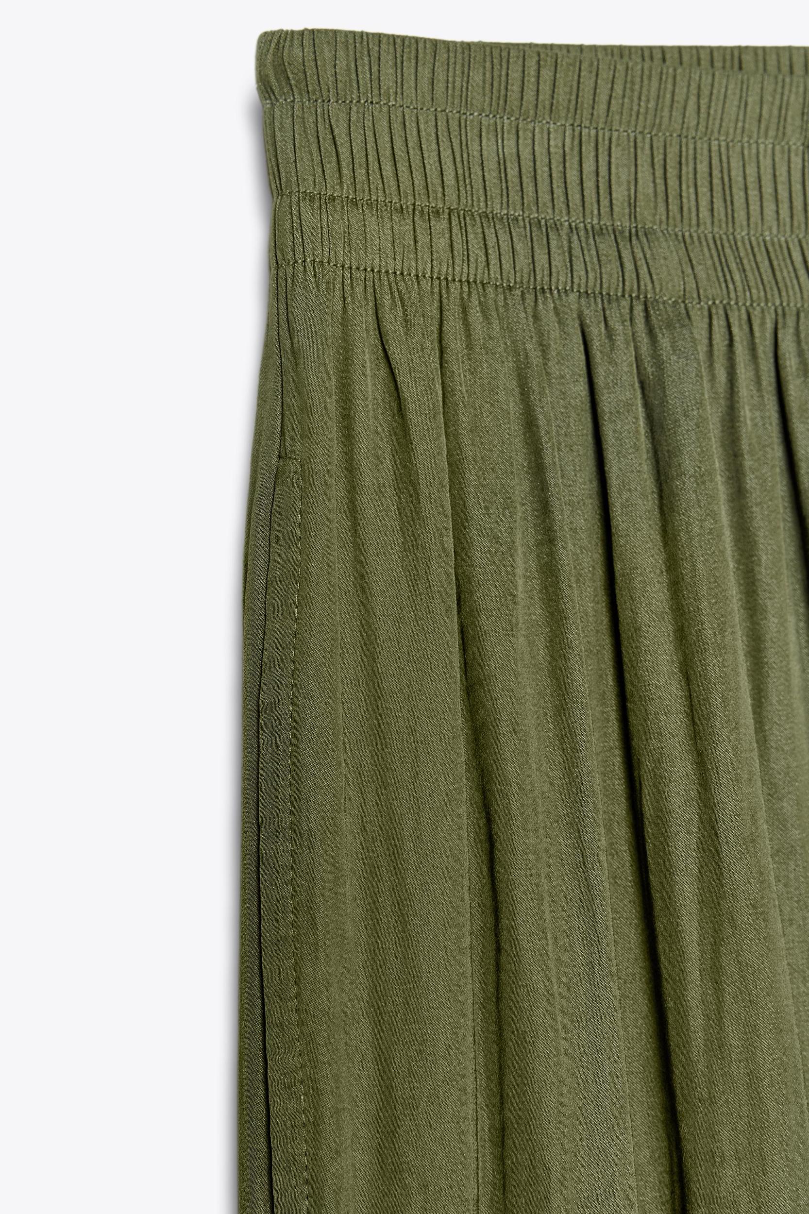 FLOWY WIDE LEG PANTS Product Image