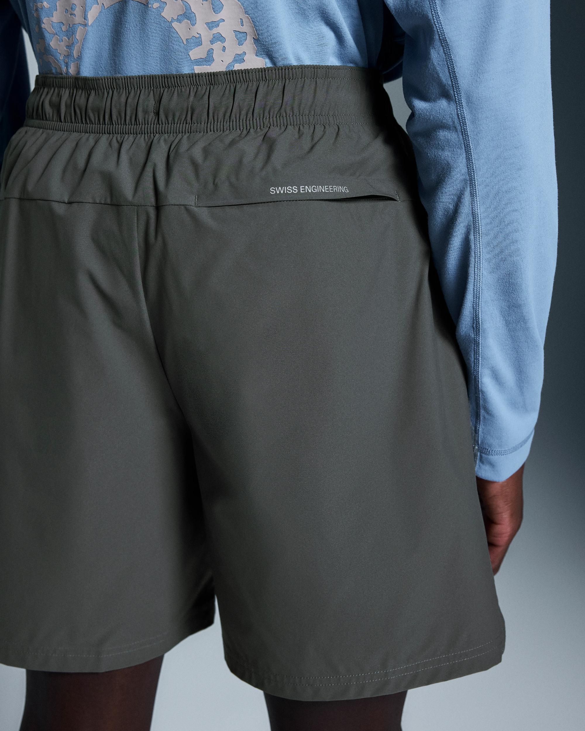 7" Core Shorts: Men's Running Shorts Product Image