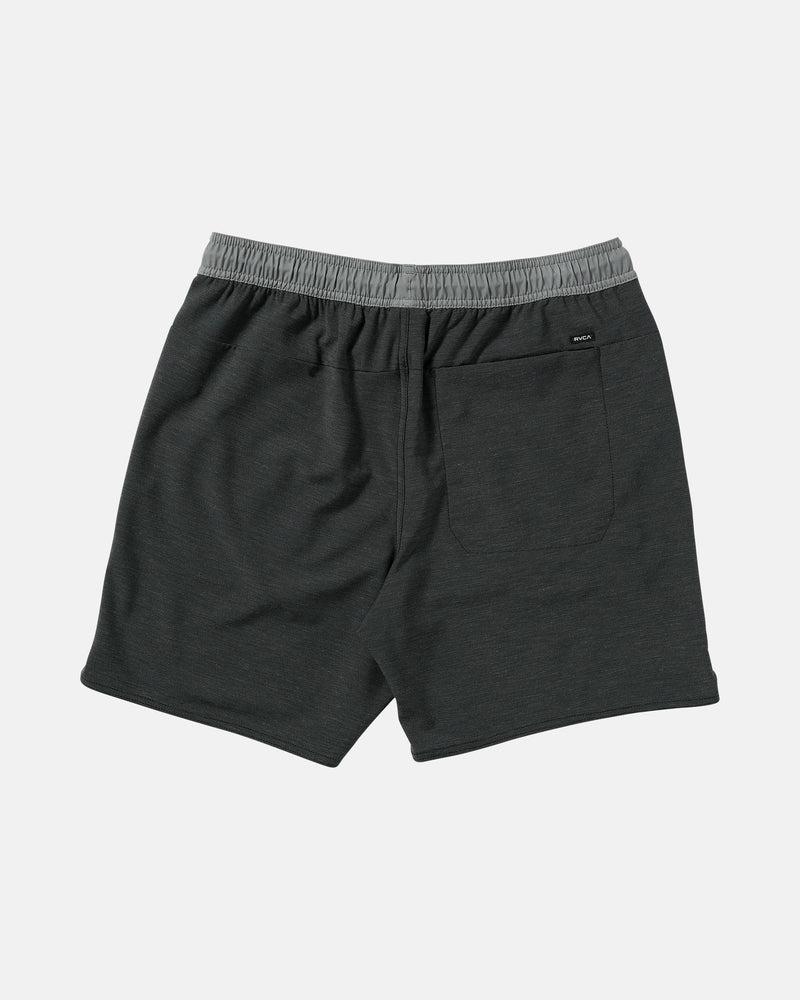 Yogger Hybrid 17" Short Product Image