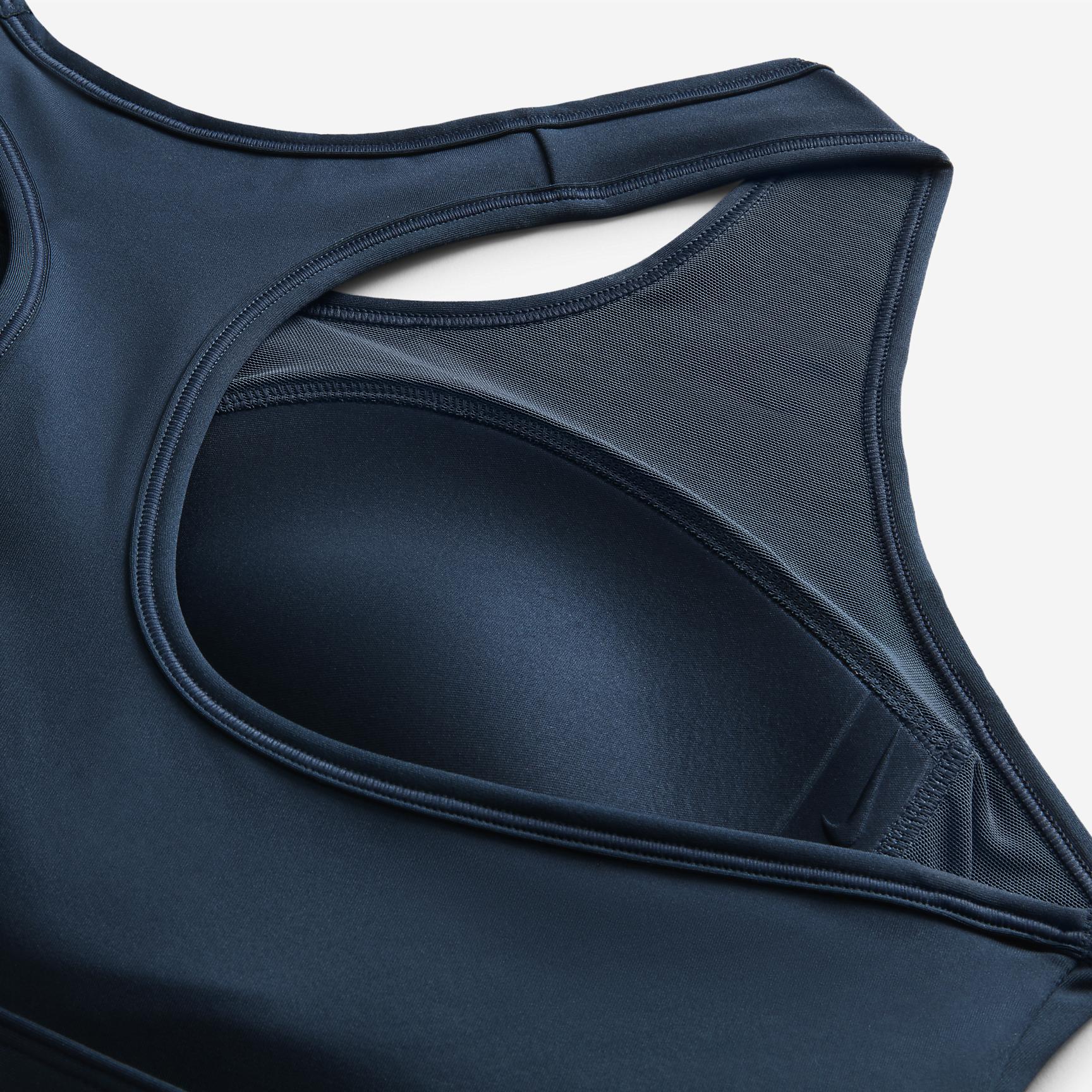 Nike Swoosh Medium Support Women's Padded Sports Bra (Plus Size) Product Image