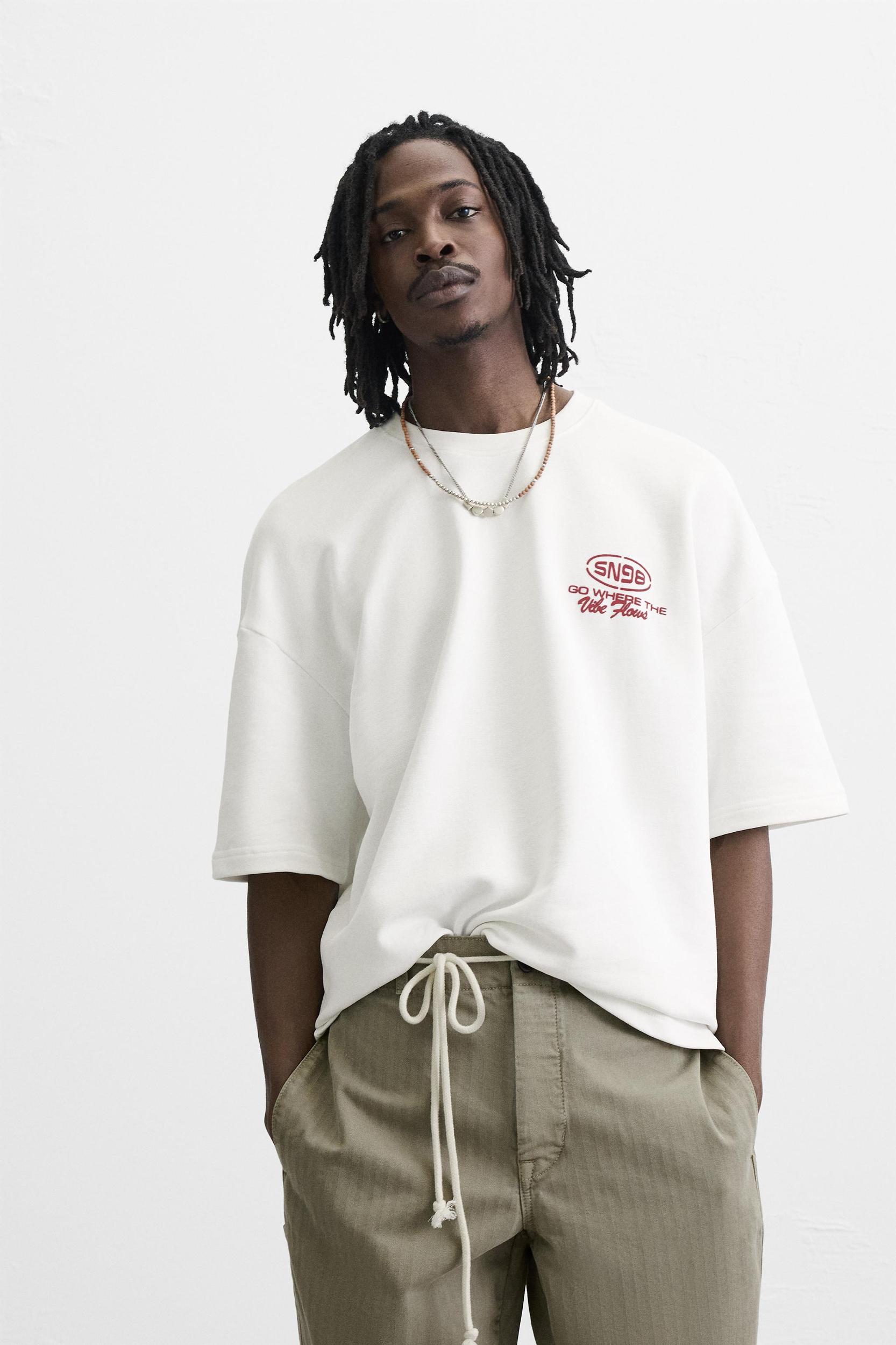 COMBINATION PRINT SWEATSHIRT Product Image