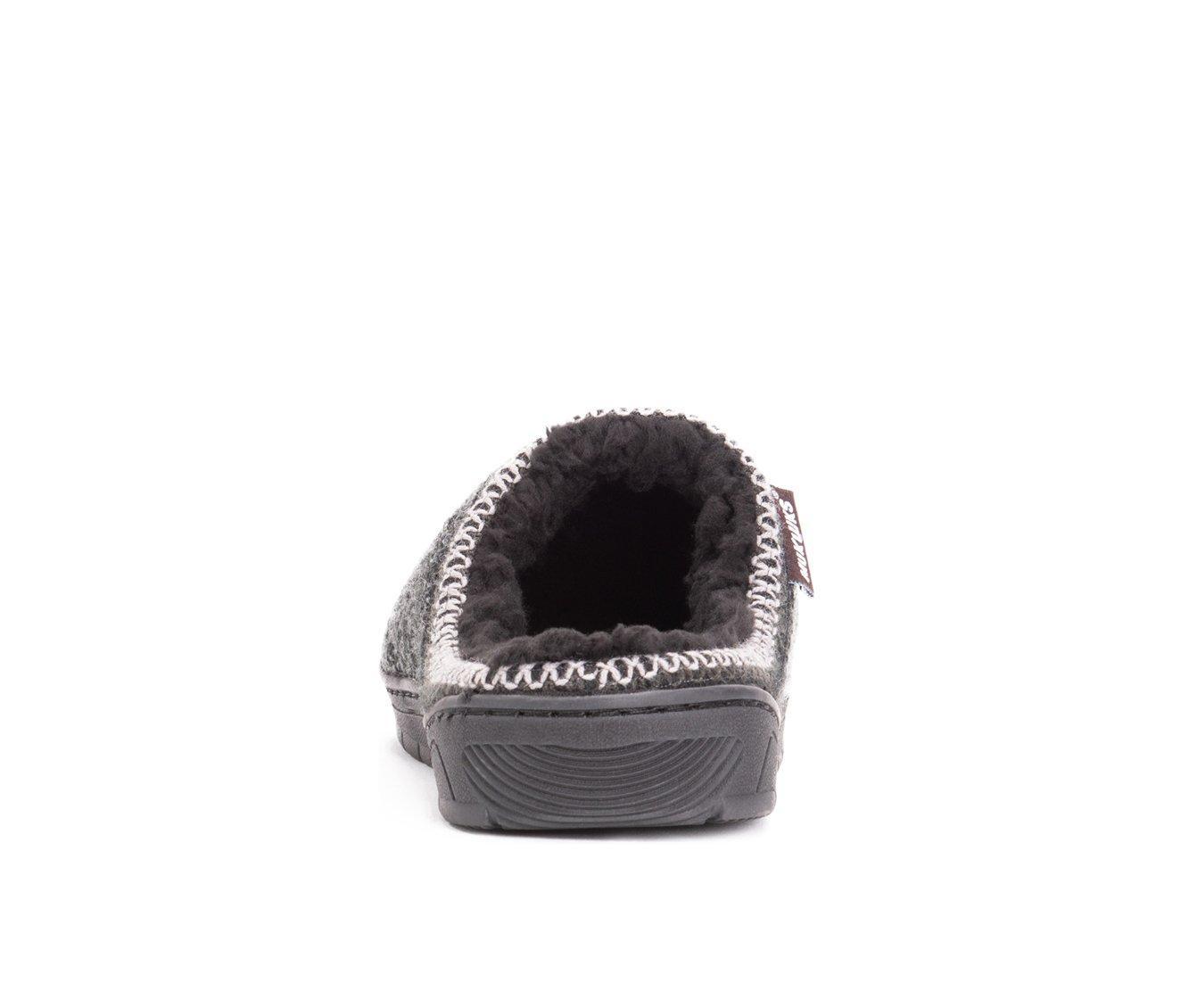 MUK LUKS Men's Gabriel Clog Slippers Product Image