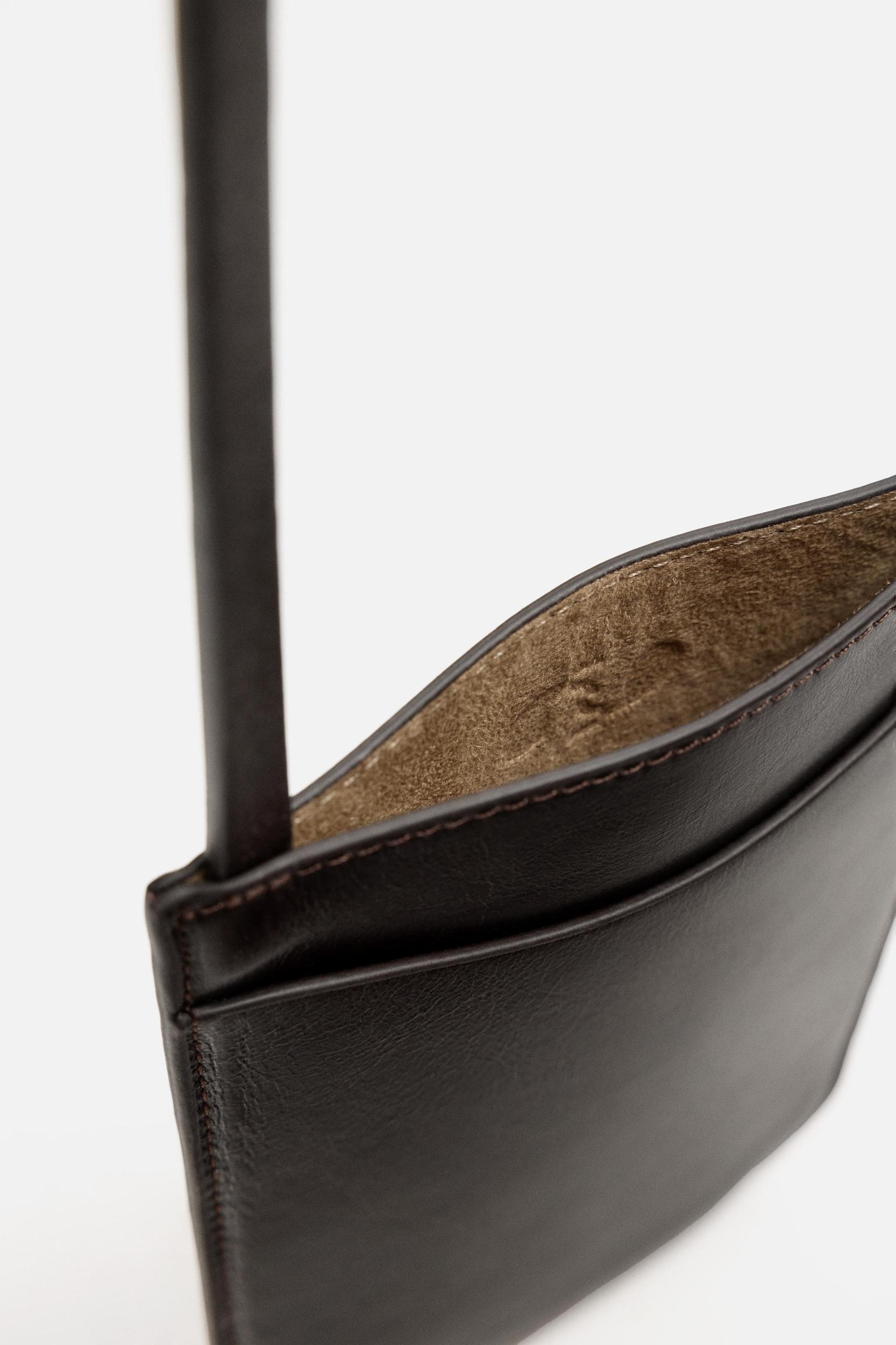 LEATHER CROSSBODY BAG Product Image