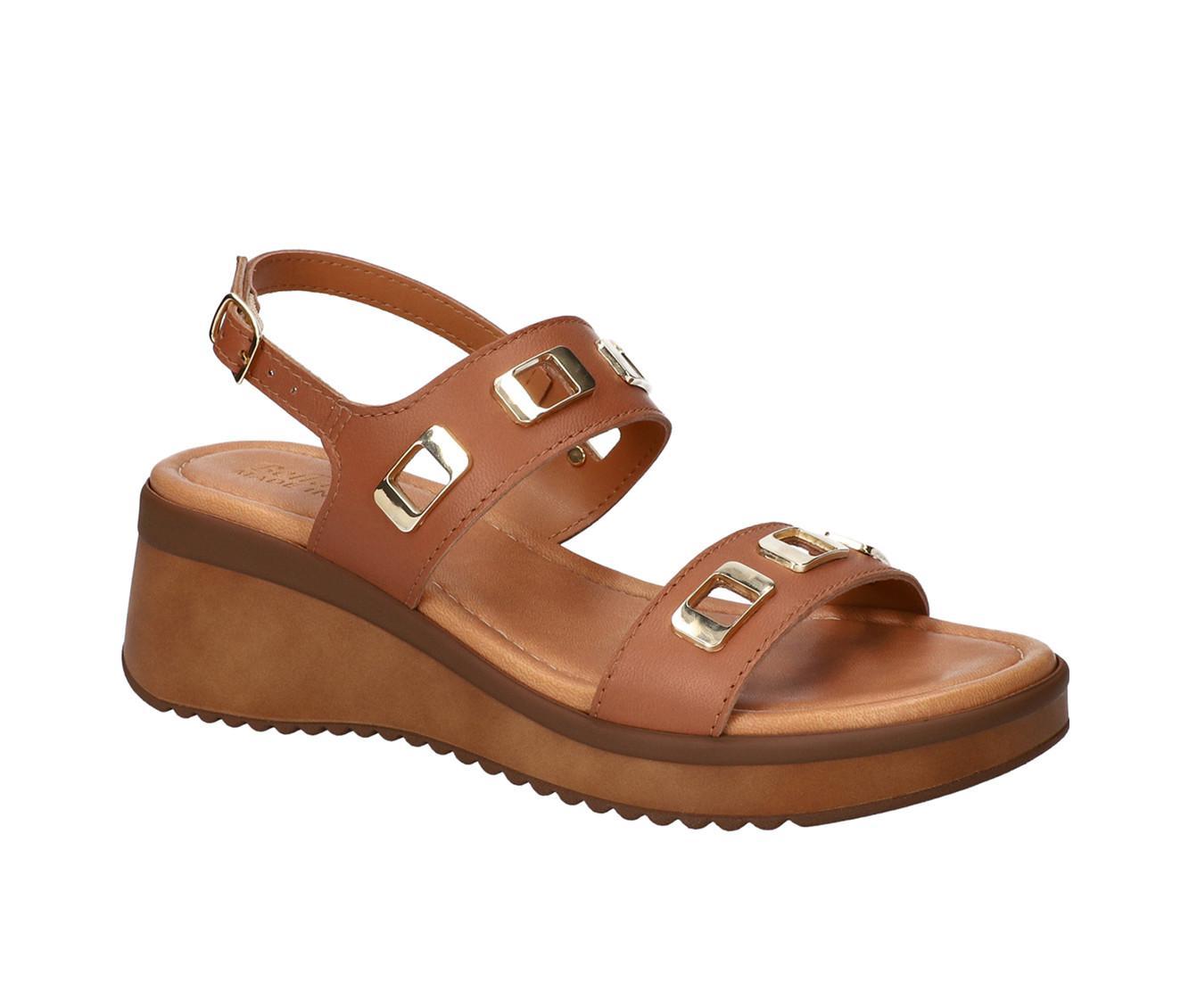 Women's Bella Vita Italy Vic Wedge Sandals Product Image