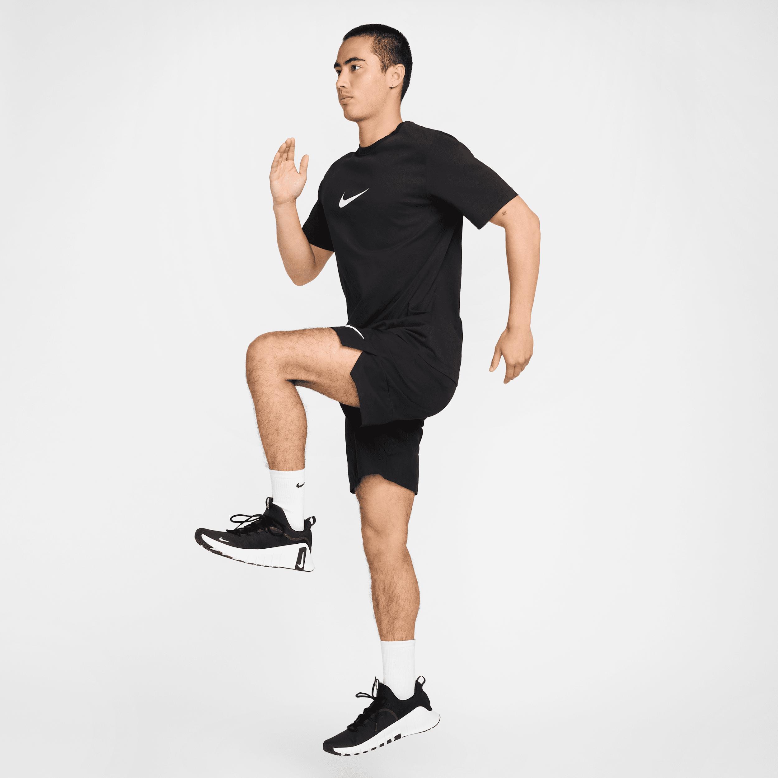 Nike Men's Dri-FIT Fitness T-Shirt Product Image