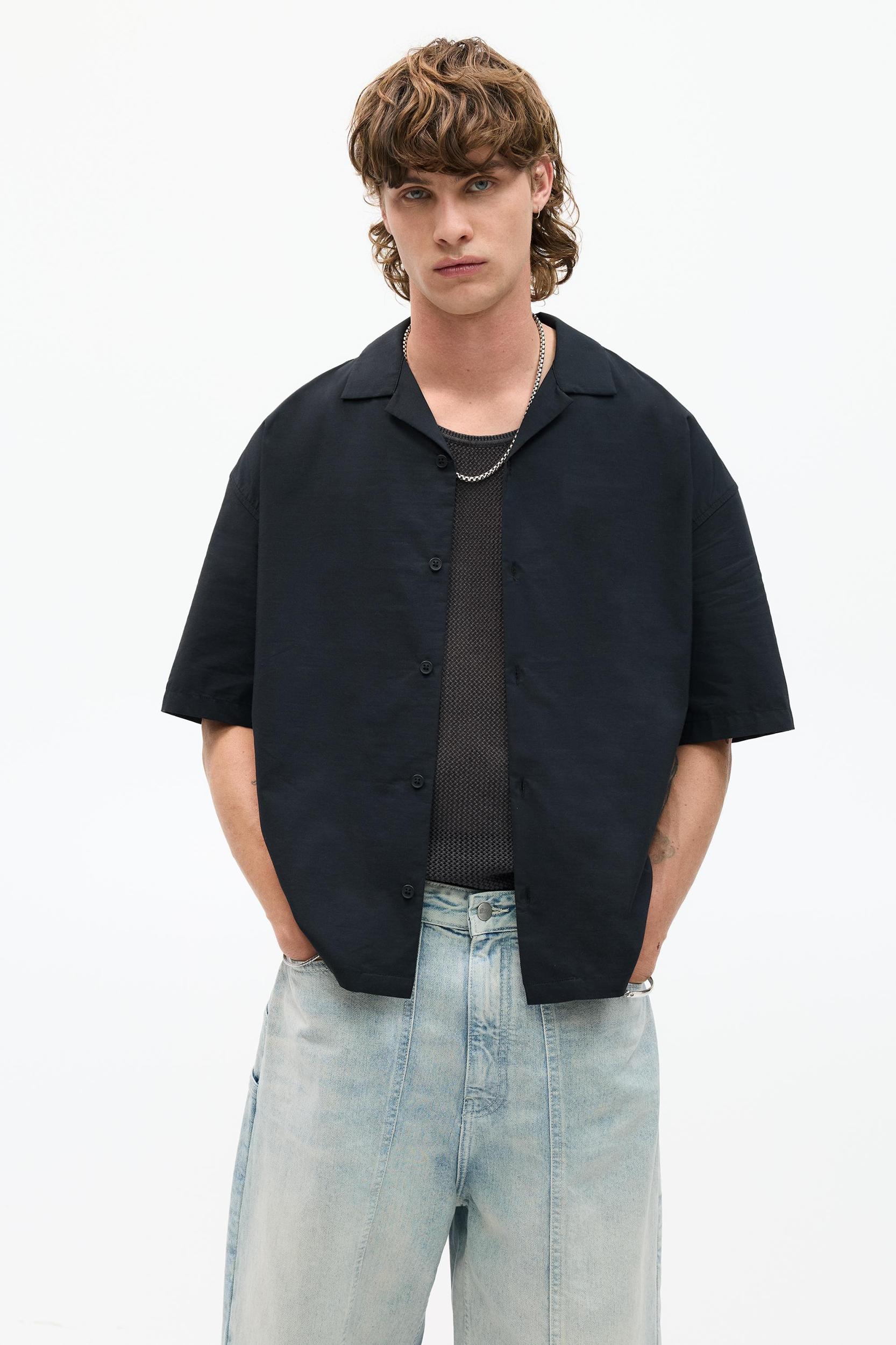 Short sleeve poplin shirt Product Image