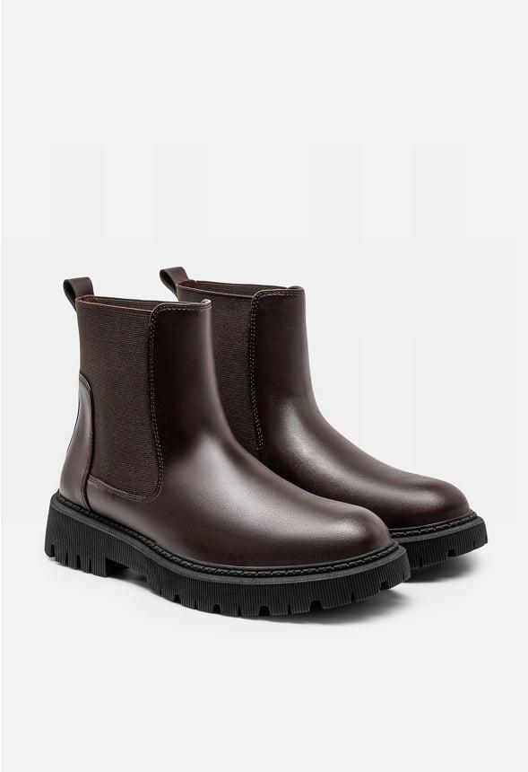 Men's Slip-On Chelsea Boots with Chunky Sole Product Image