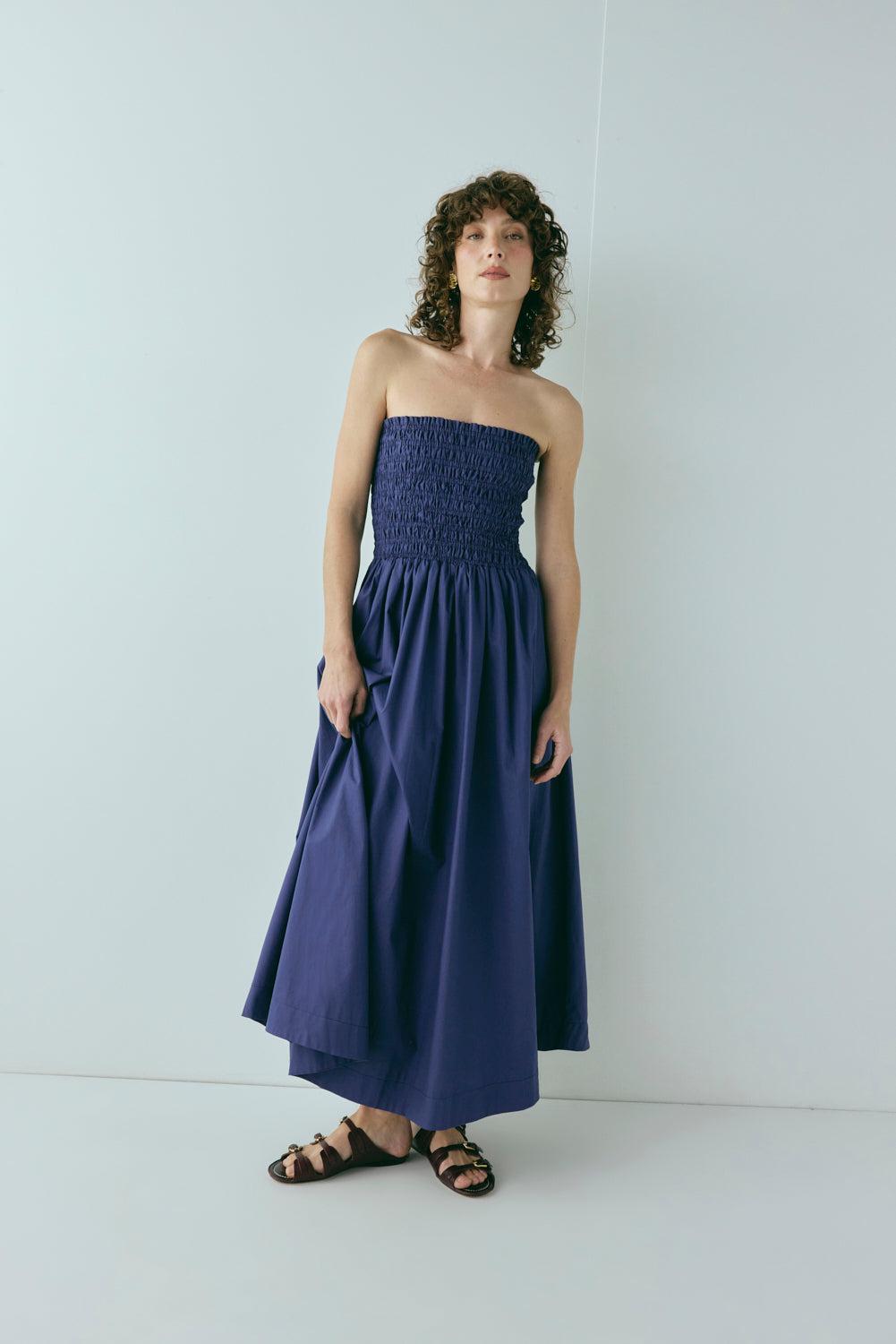 Emmy Midi Dress Navy Product Image