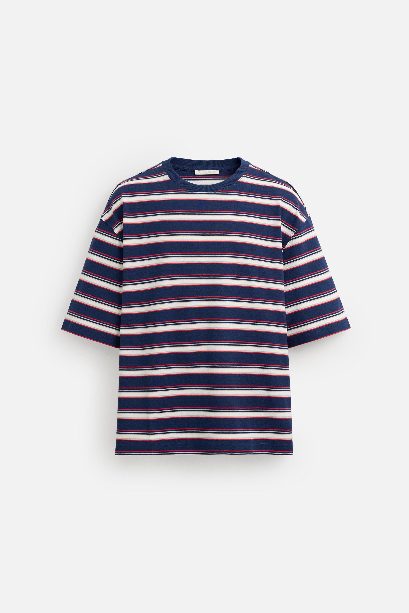 STRIPED T-SHIRT Product Image