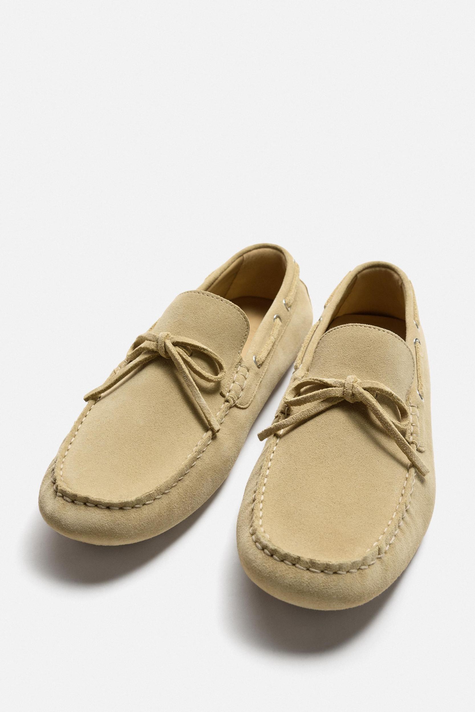 CASUAL LEATHER LOAFERS Product Image