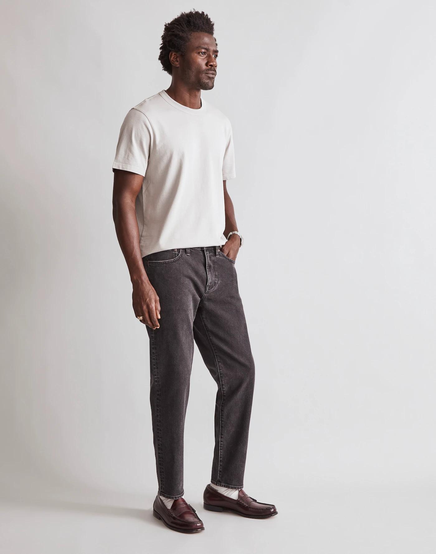 Relaxed Taper Jeans Product Image