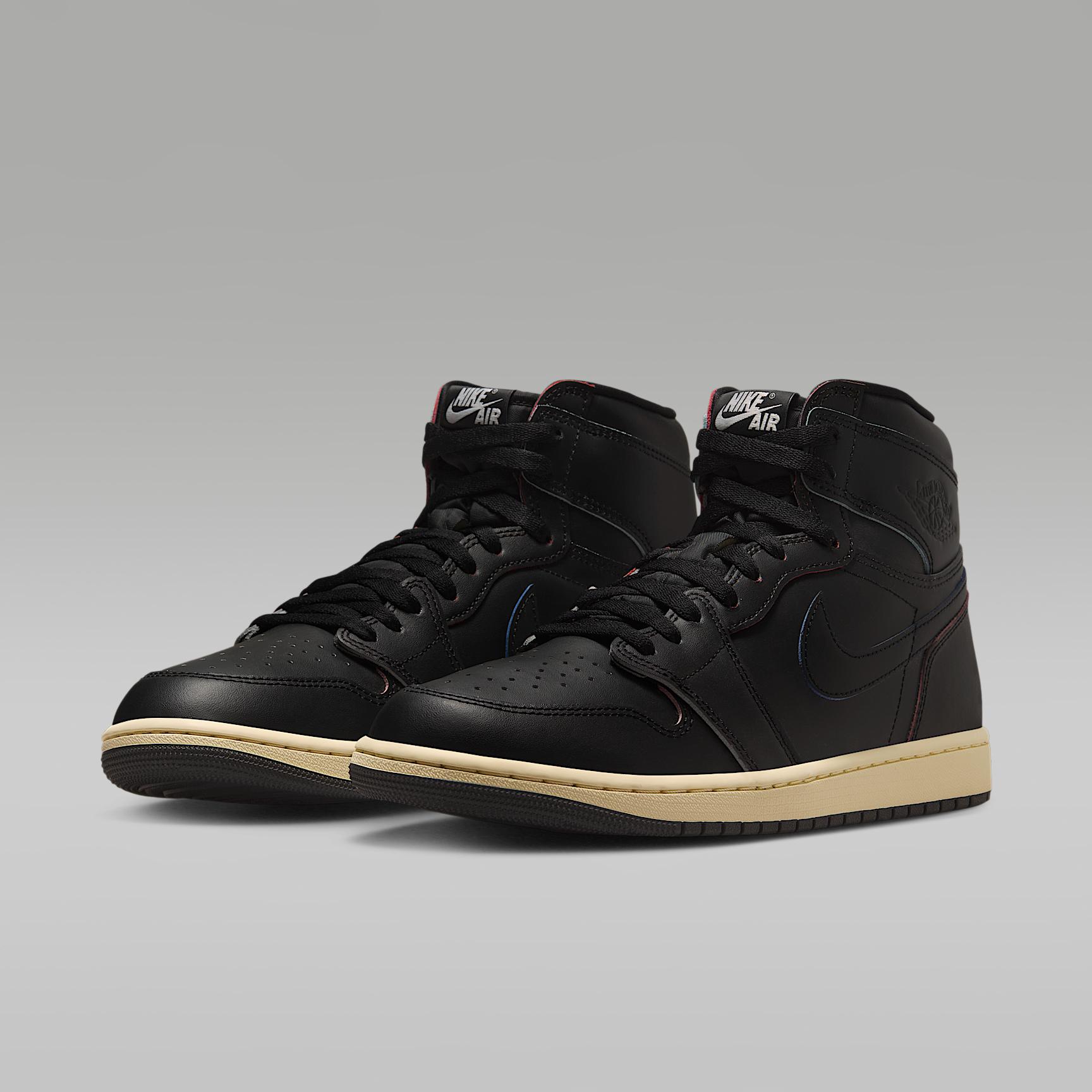 Air Jordan 1 Retro High OG Men's Shoes Product Image