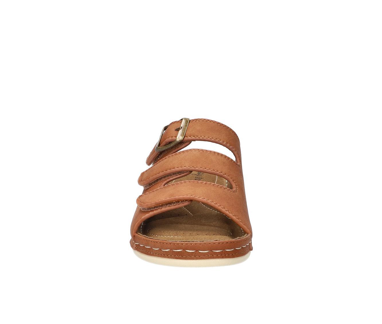 Women's Easy Street Pinterry Sandals Product Image