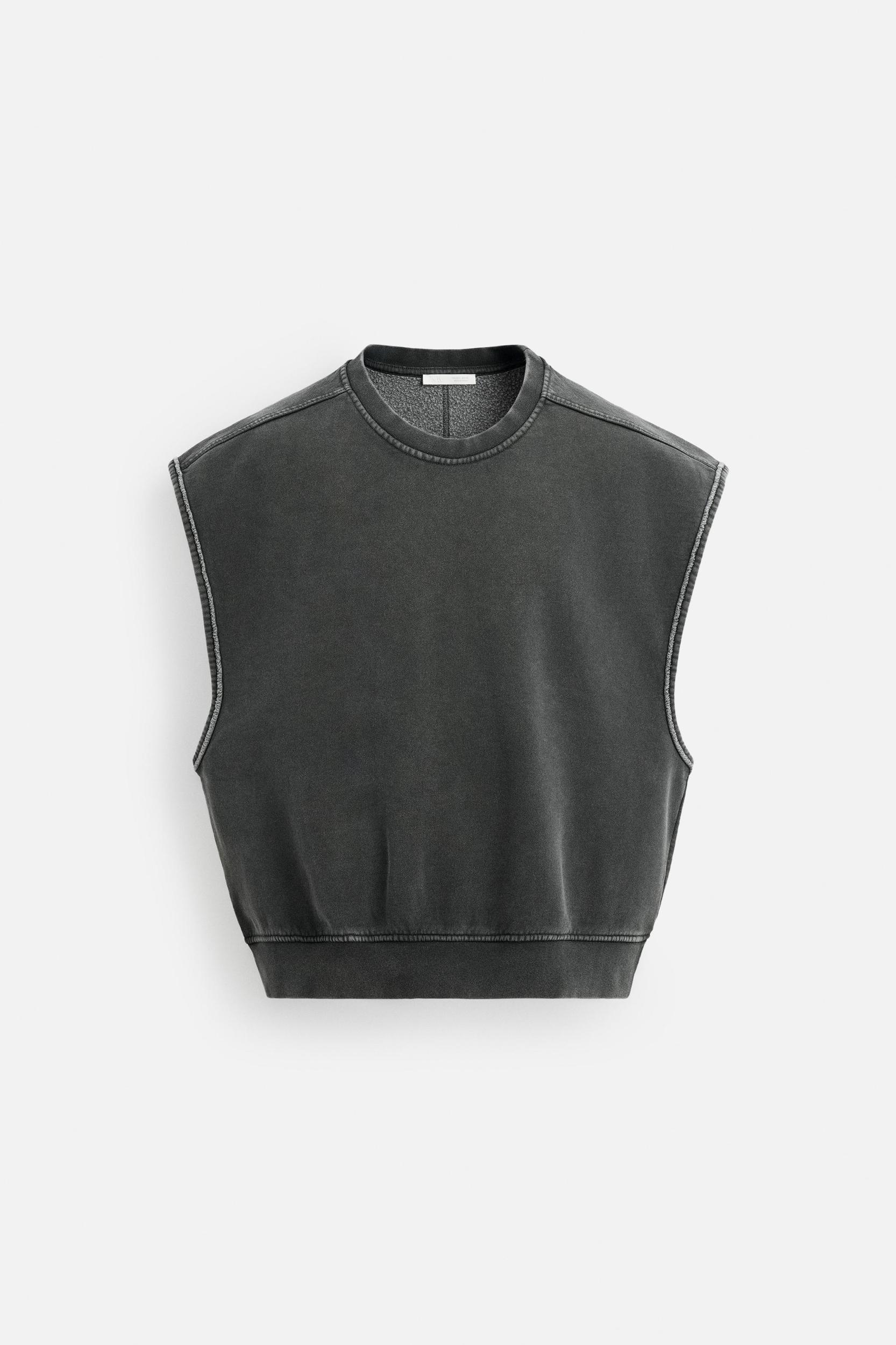 WASHED FLEECE VEST Product Image