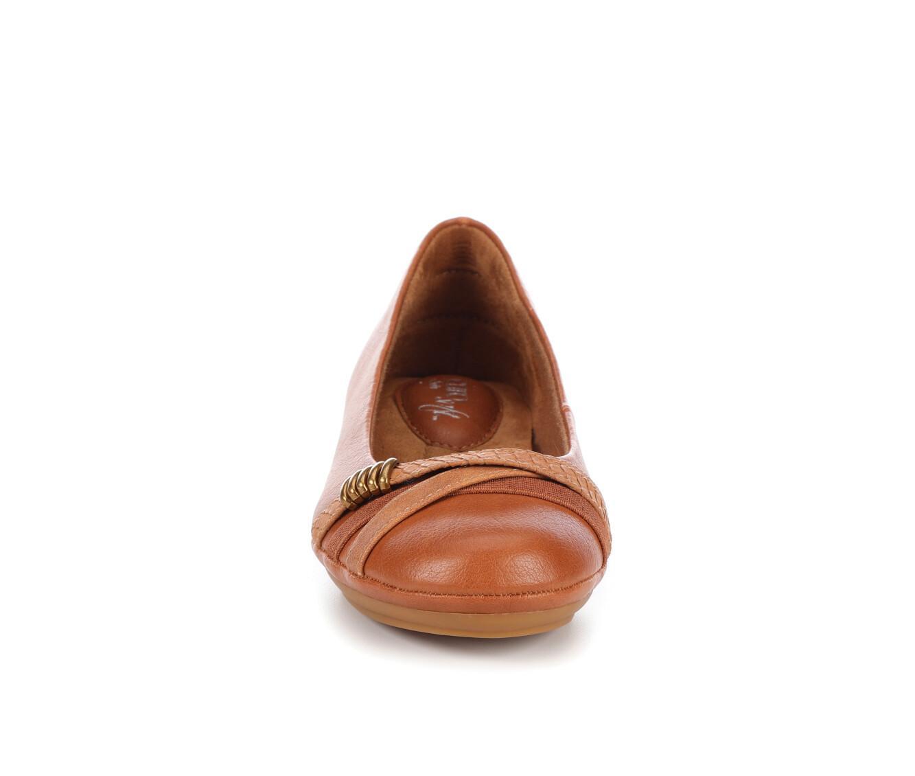 Women's EuroSoft Shainna Flats Product Image