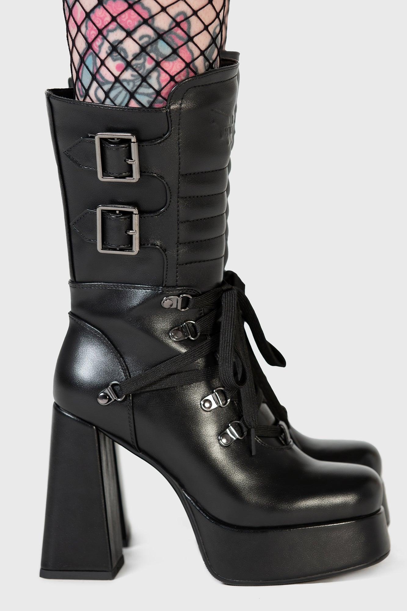 Dionisia Boots Female Product Image