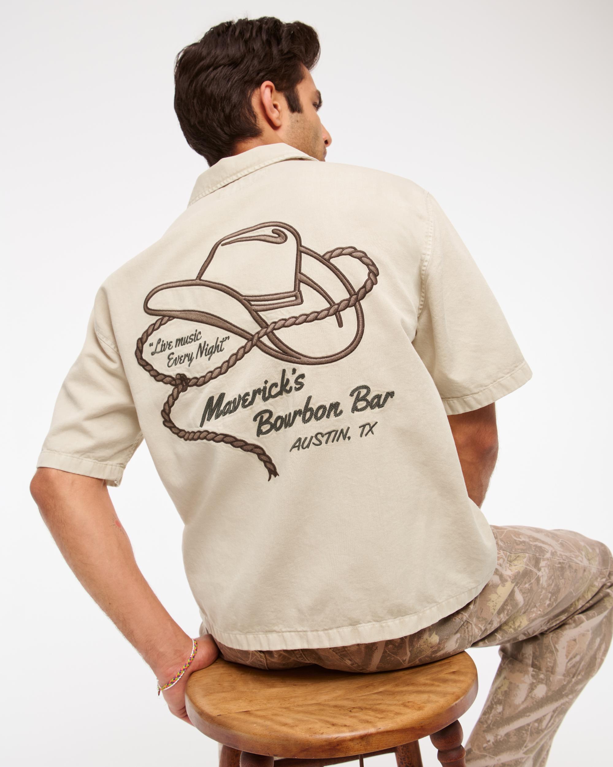 Short-Sleeve Cropped Western Graphic Button-Up Shirt Product Image