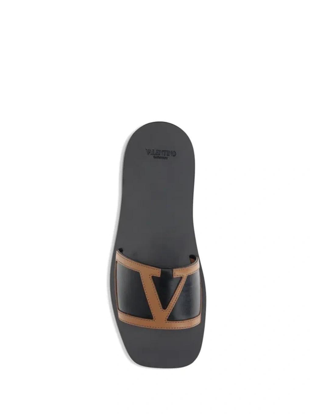 VALENTINO GARAVANI Viva Superstar Slide Sandal In Nappa Leather In Black Product Image