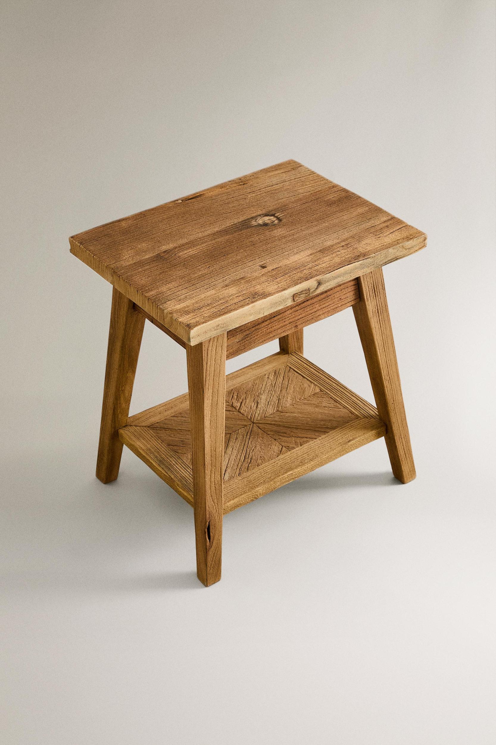 WOODEN NIGHTSTAND Product Image