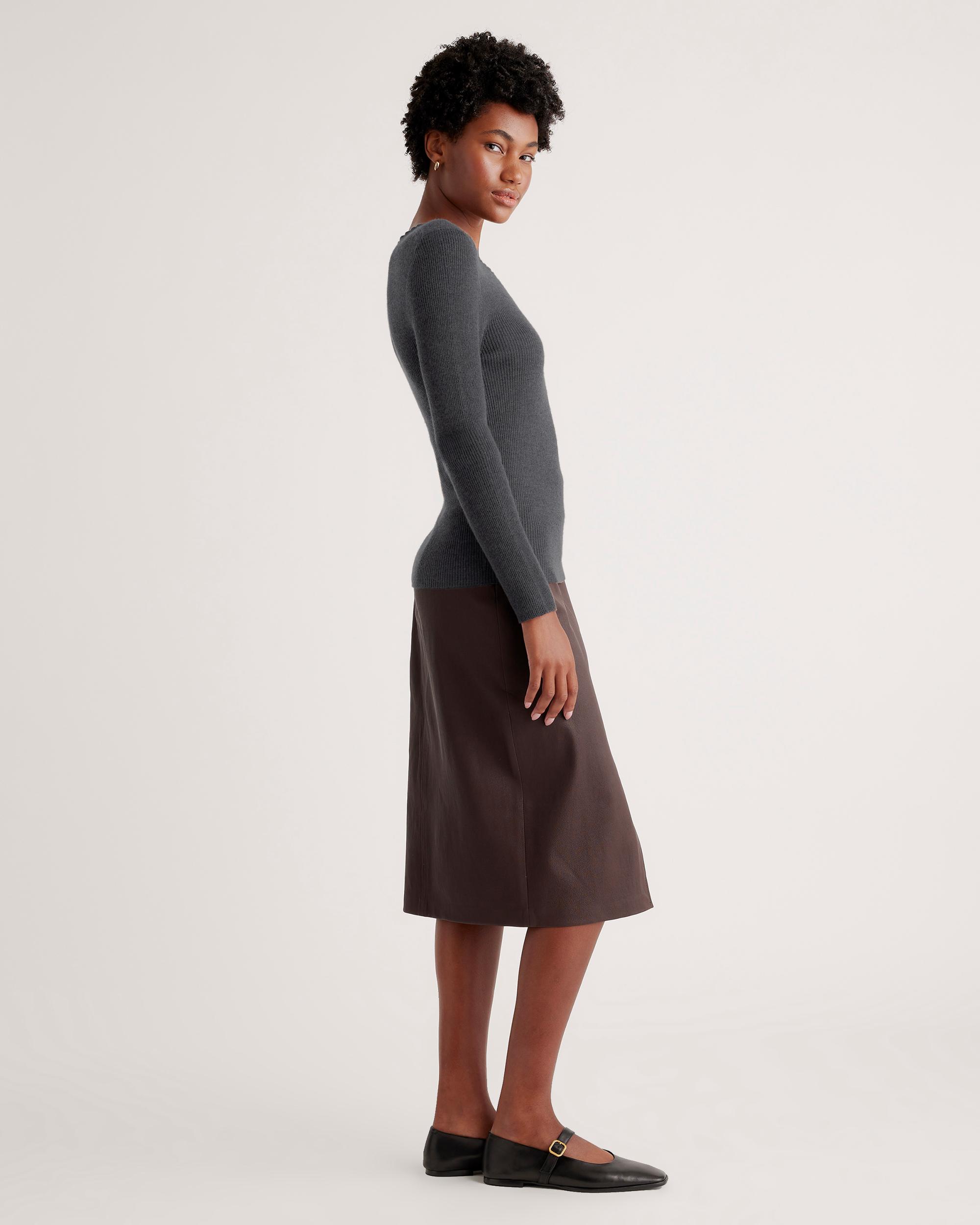 Quince | Women's Featherweight Cashmere Ribbed Crewneck Sweater Product Image