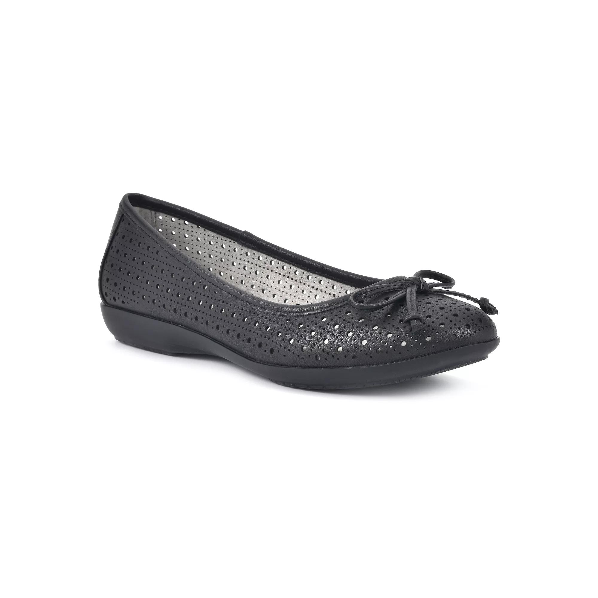 Cliffs by White Mountain Cheryl Women's Flats,  Product Image