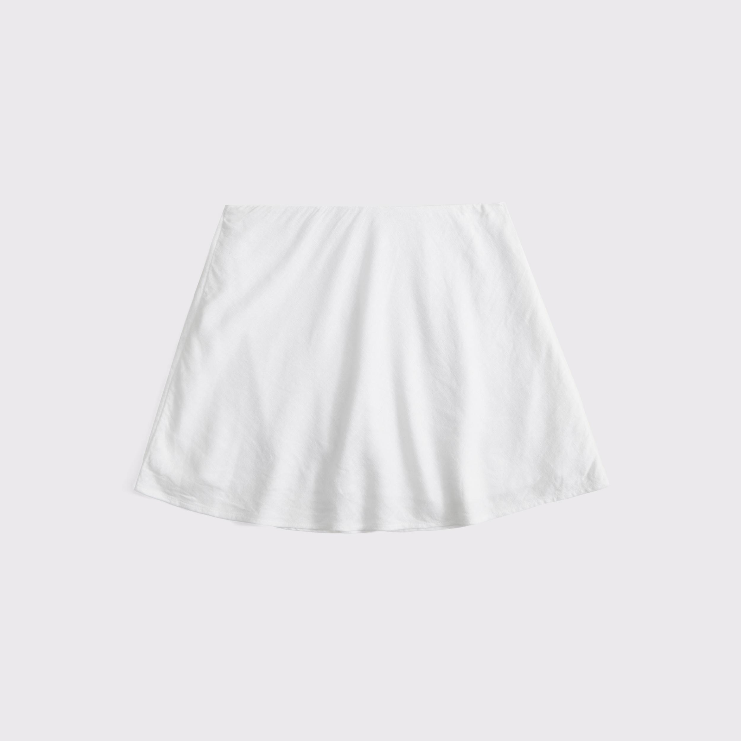 The A&F Sienna Linen-Blend Mini Skort Product Image