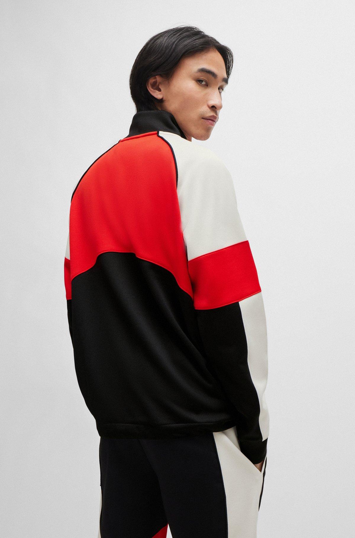 Color-blocked sweatshirt with racing-inspired logo badge Product Image