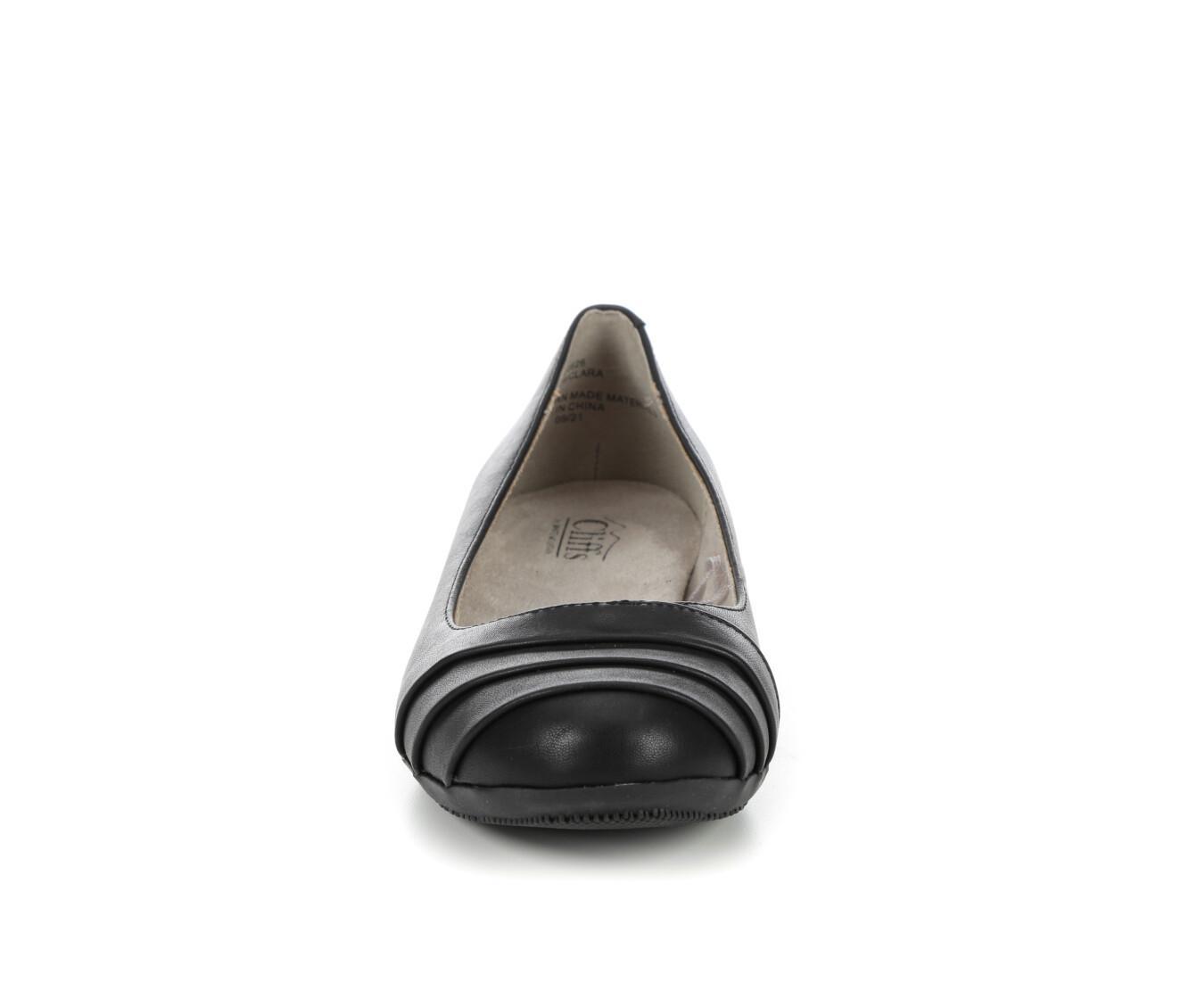 Women's Cliffs by White Mountain Clara Flats Product Image