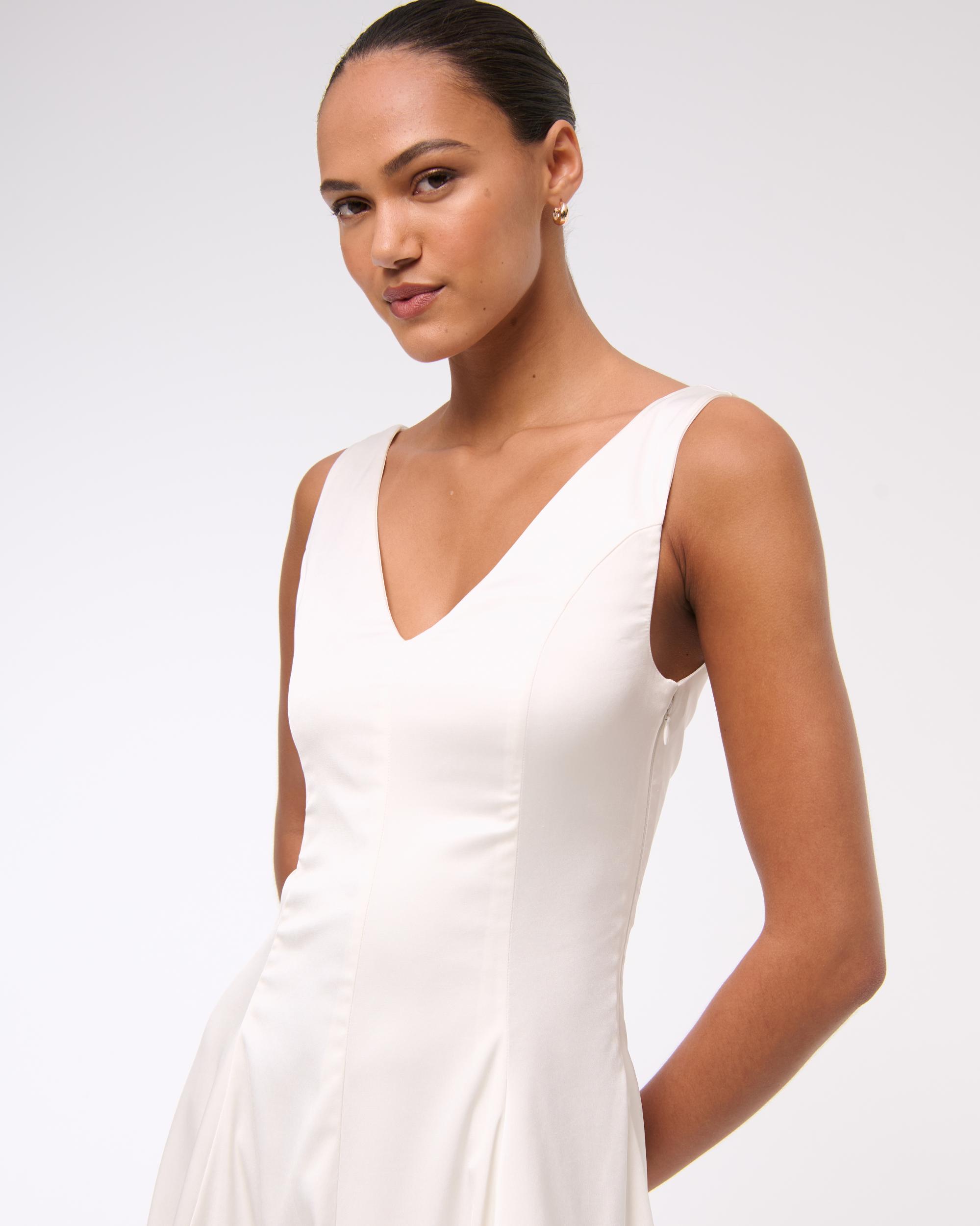 Plunge Bubble Hem Midi Dress Product Image