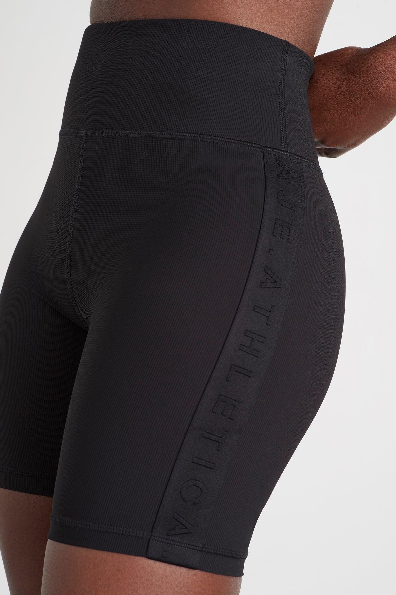 Essential Mid Length Bike Shorts 601 Product Image