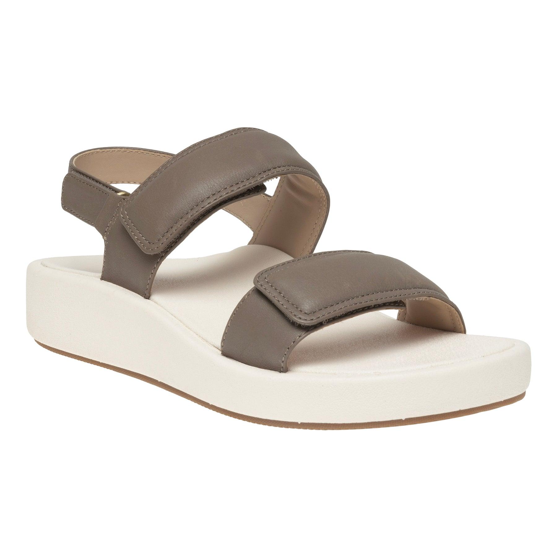 Paseo Sandal Female Product Image