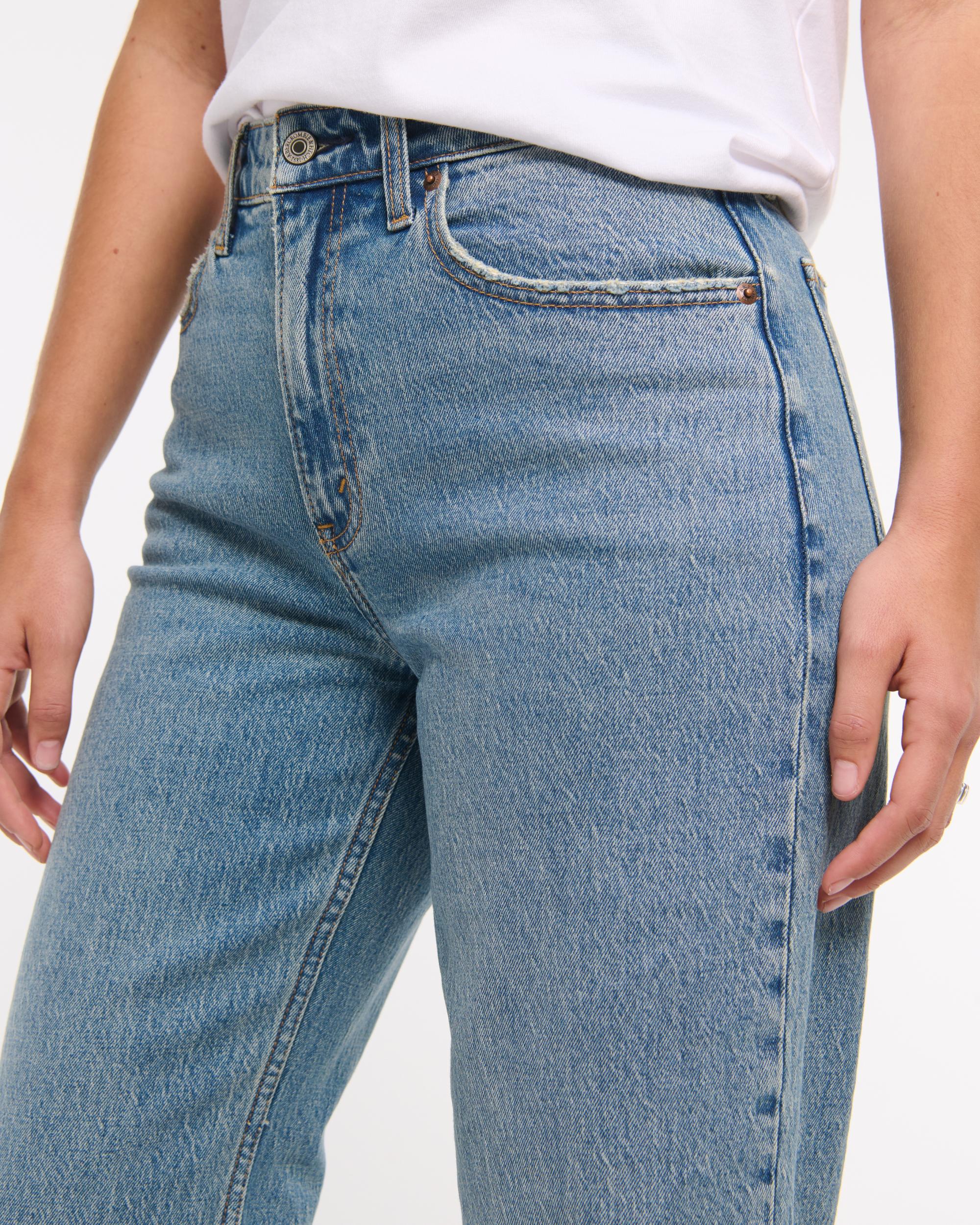 Curve Love High Rise 90s Relaxed Jean Product Image