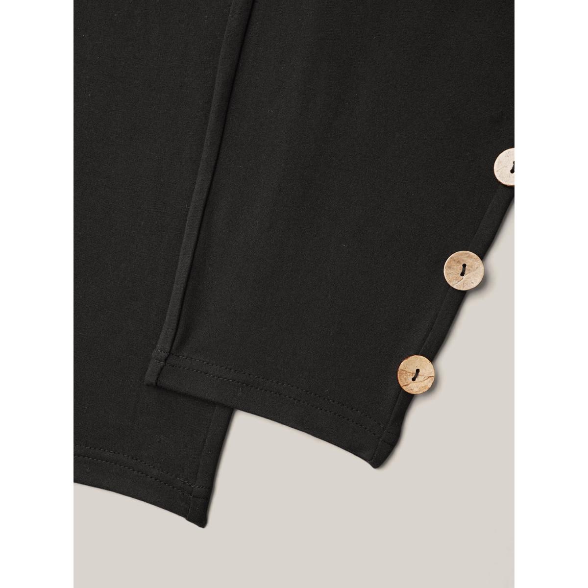 Plus Size Button Detail Mid-Rise Skinny-Fit Pants Women Black Resort High stretch Skinny Mid Rise Vacation Leggings BloomChic 14-16/1X Product Image