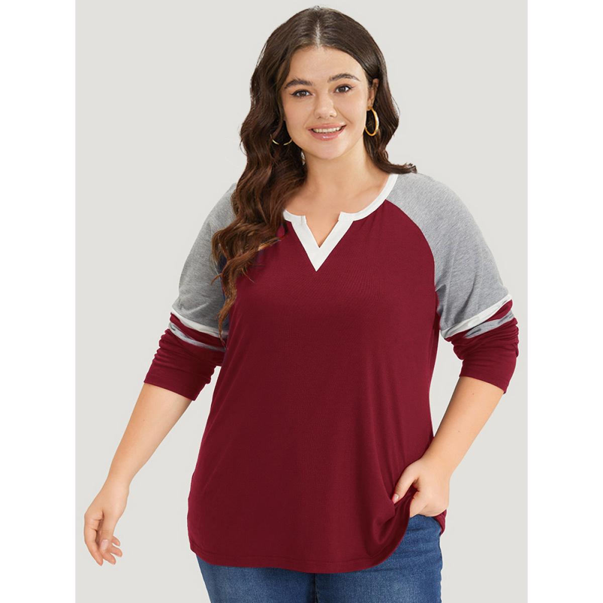 Plus Size Colorblock Contrast Notched Patchwork Raglan Sleeve T-shirt Scarlet Women Casual Contrast Striped Notched collar Dailywear T-shirts BloomChic 22-24/3X Product Image