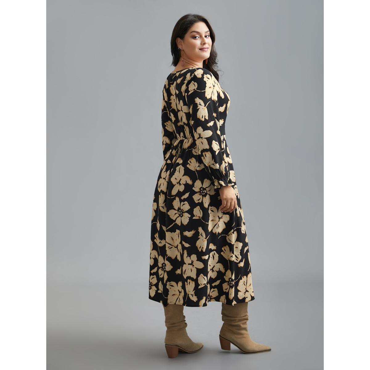 Plus Size Square Neck Silhouette Flower Ruffled Dress Black Women Resort Tie knot Square Neck Long Sleeve Curvy BloomChic 18-20/2X Product Image