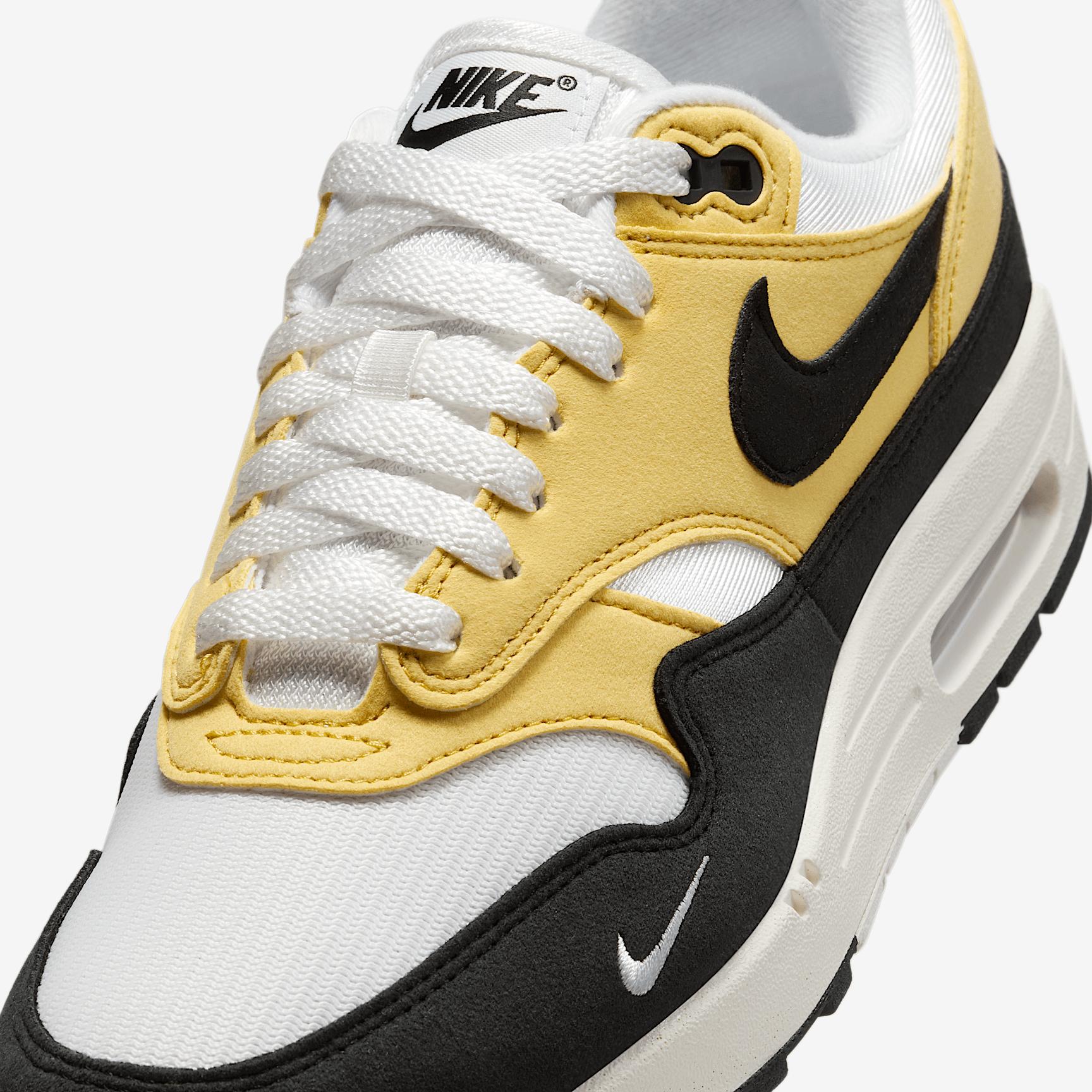 Nike Womens Air Max 1 7 Textile Shoes | HF1194-700 Product Image