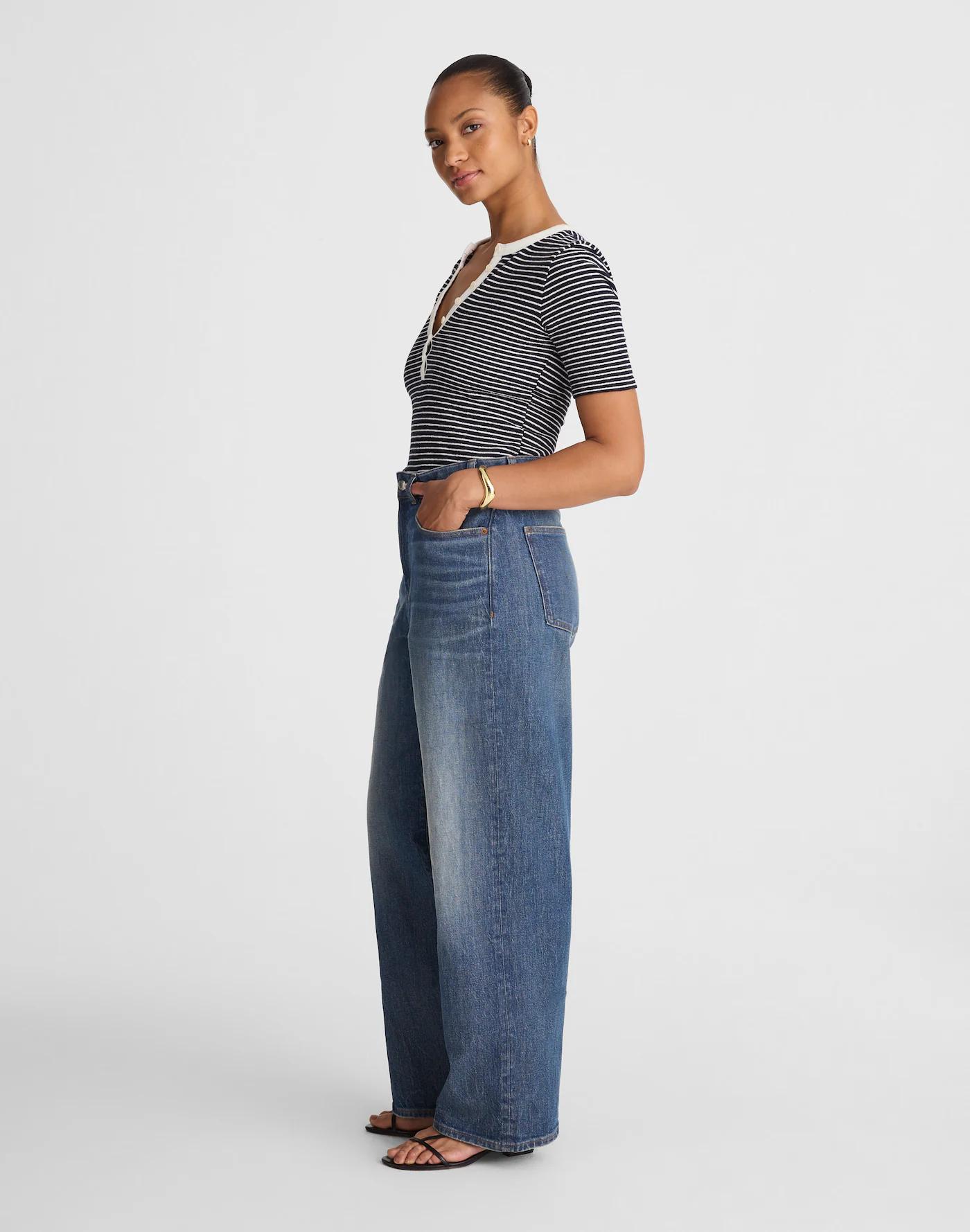 The Curvy Perfect Vintage Wide-Leg Jean Product Image
