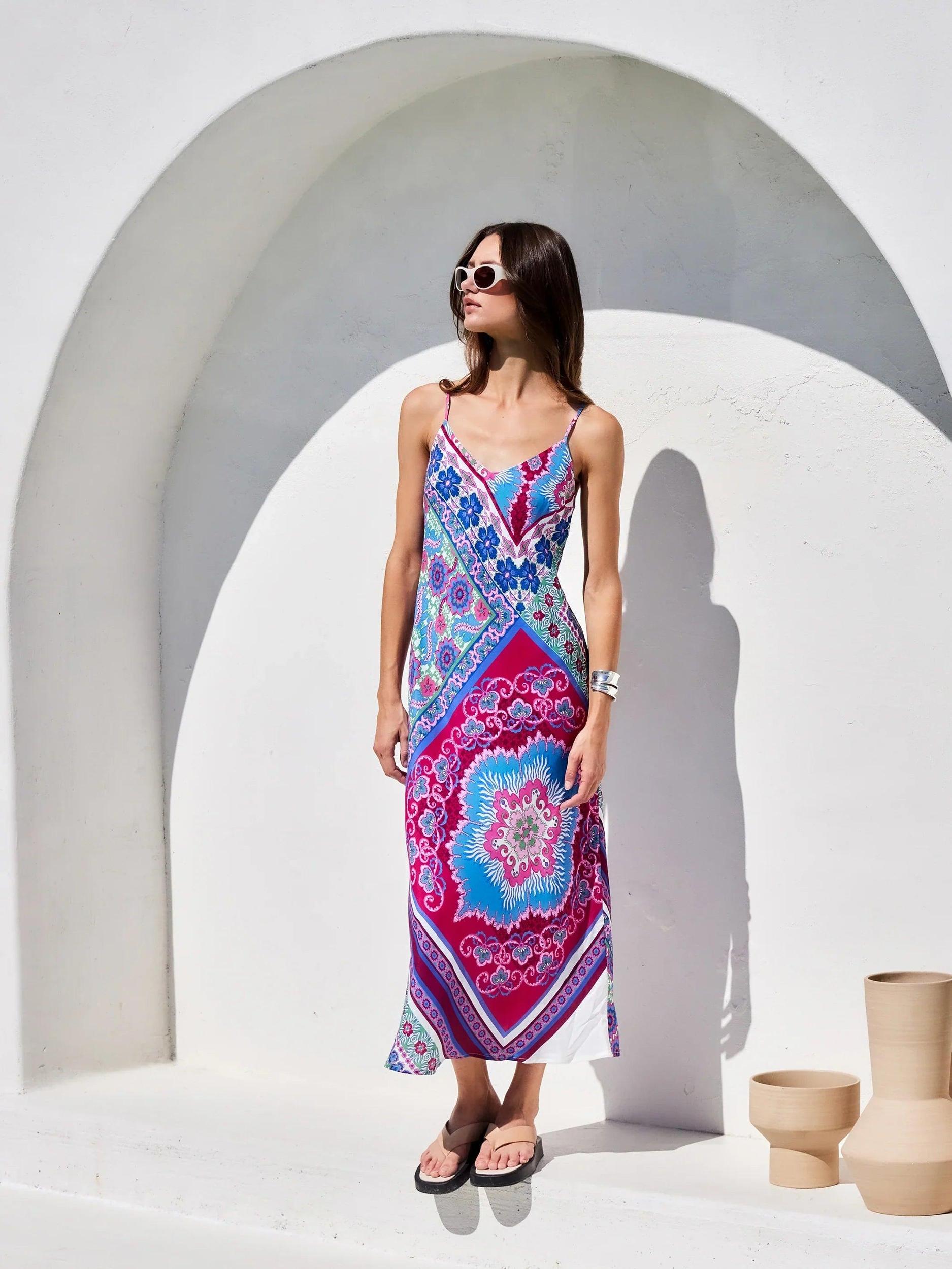 Carie Midi Dress in Print Product Image
