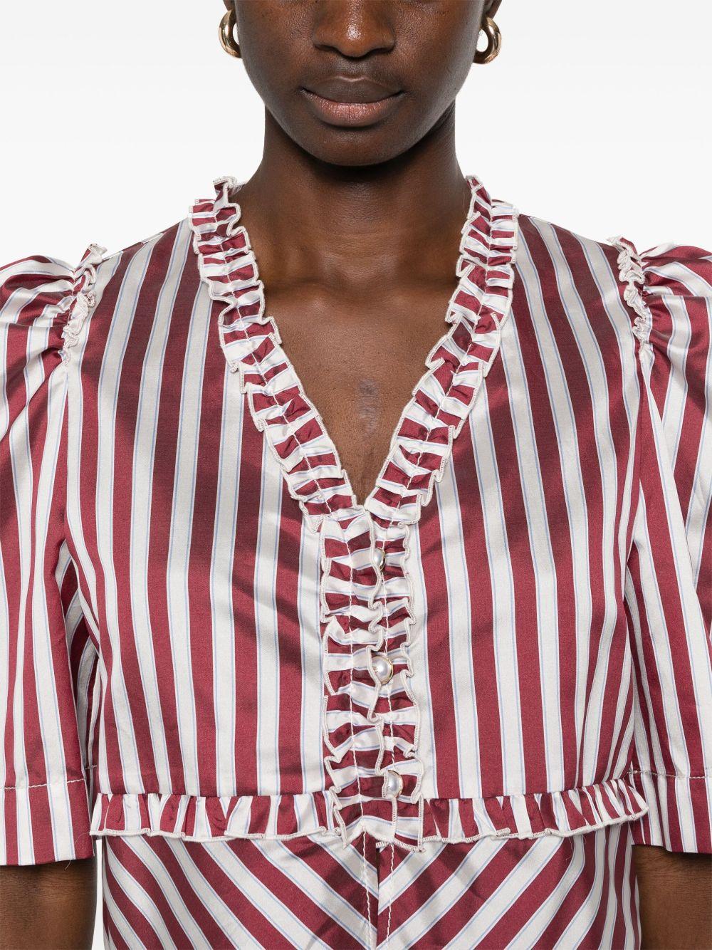 striped blouse Product Image