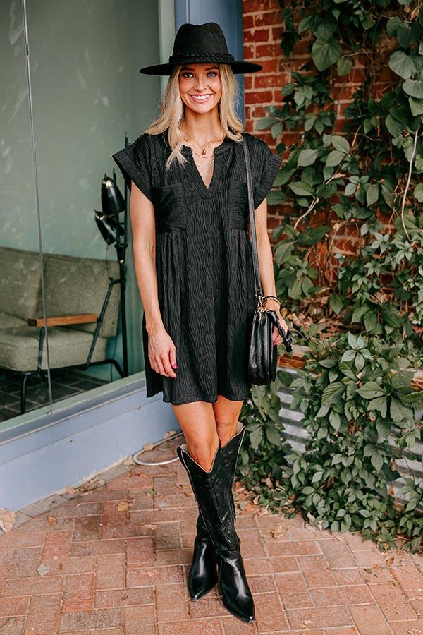 Long Weekend Wonderful Shift Dress In Black Product Image