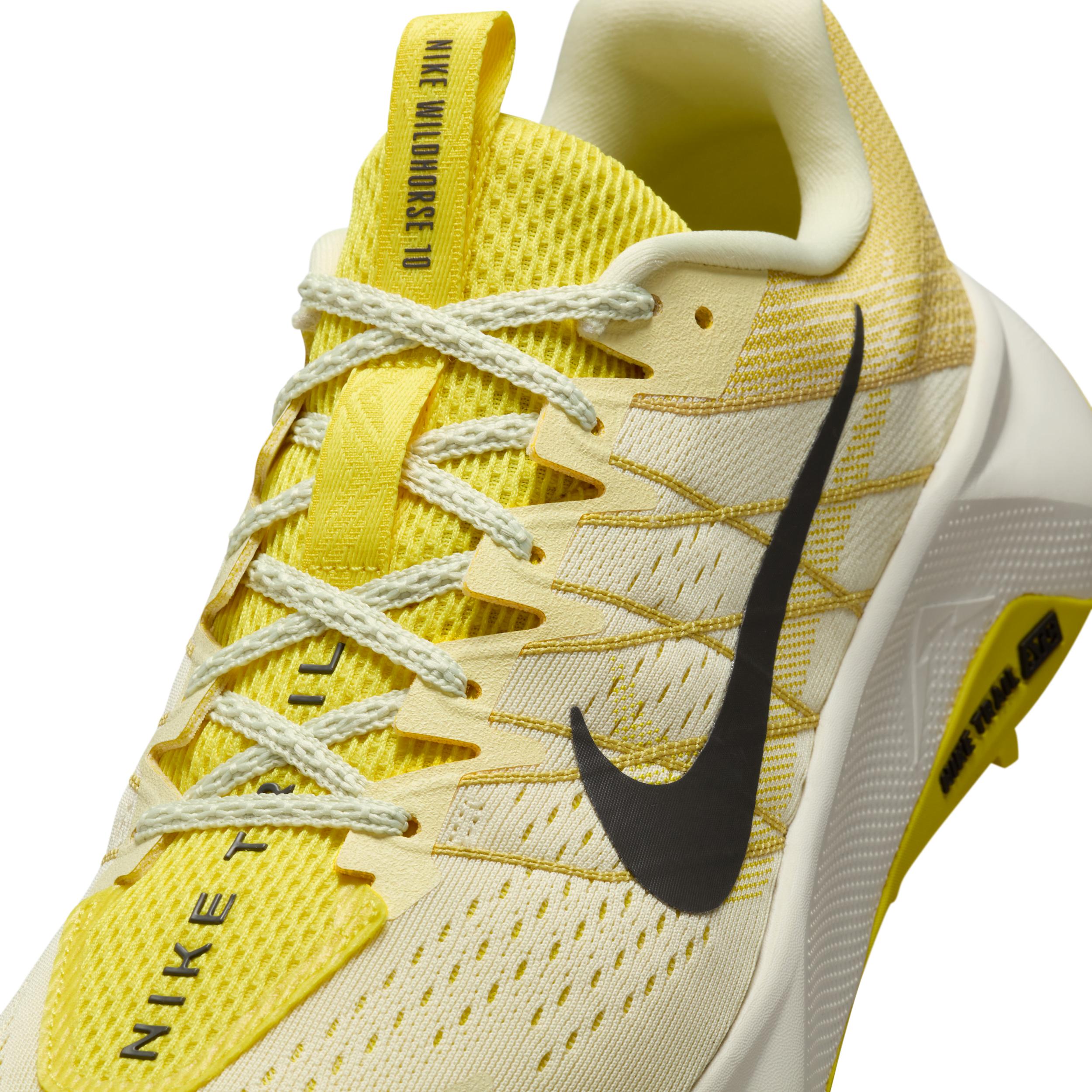 Nike Mens Wildhorse 10 Trail Running Shoes | FV2338-700 Product Image