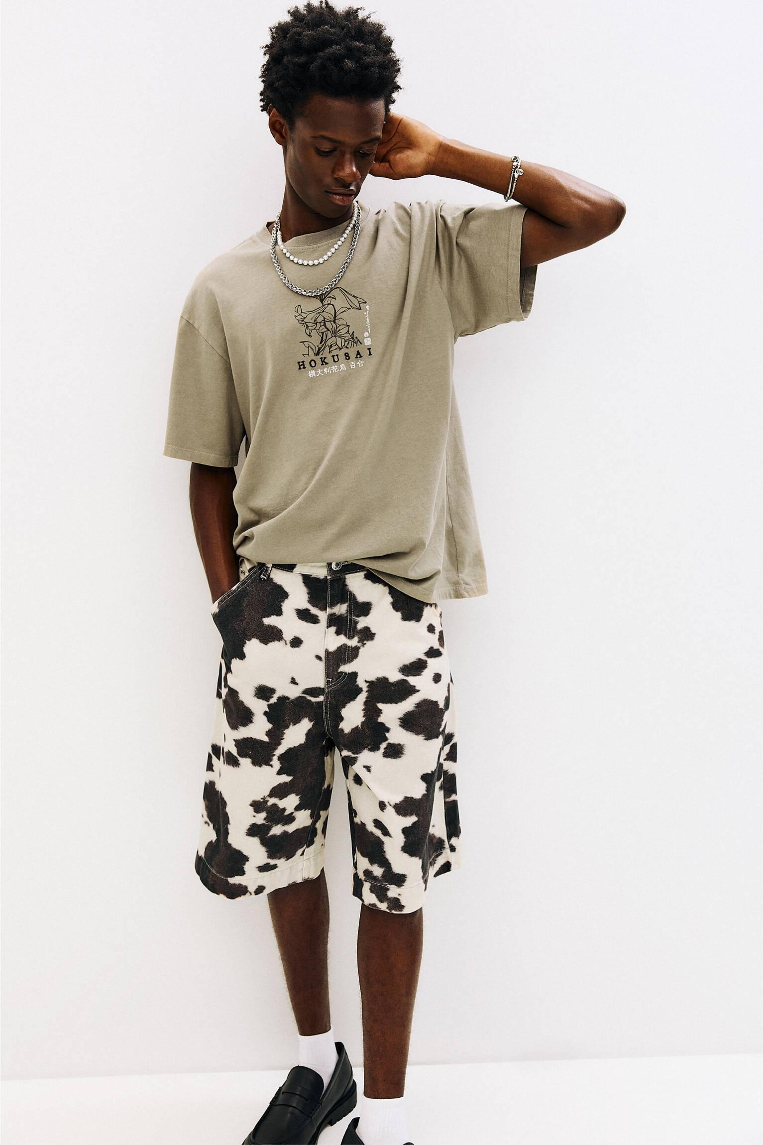 Hokusai graphic T-shirt Product Image