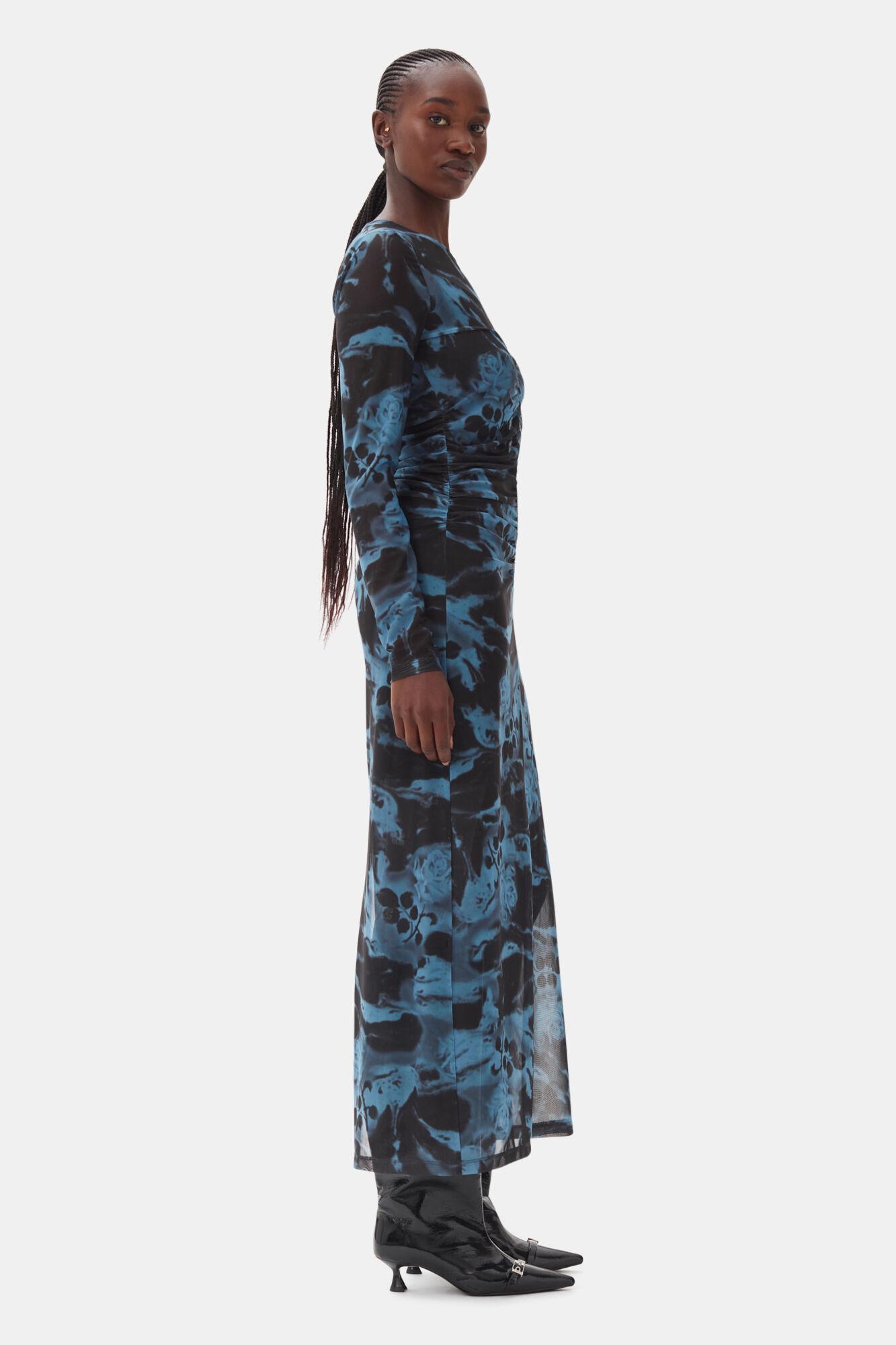 Blue Printed Mesh O-neck Ruched Long Dress Product Image