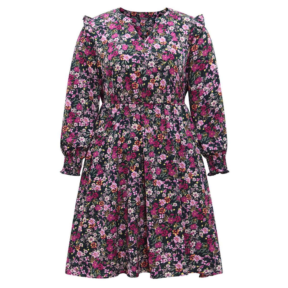 Plus Size Ditsy Floral Notched Pocket Shirred Cuffs Dress DarkBlue Women Elegant Printed Notched collar Long Sleeve Curvy Midi Dress BloomChic 26/4X Product Image